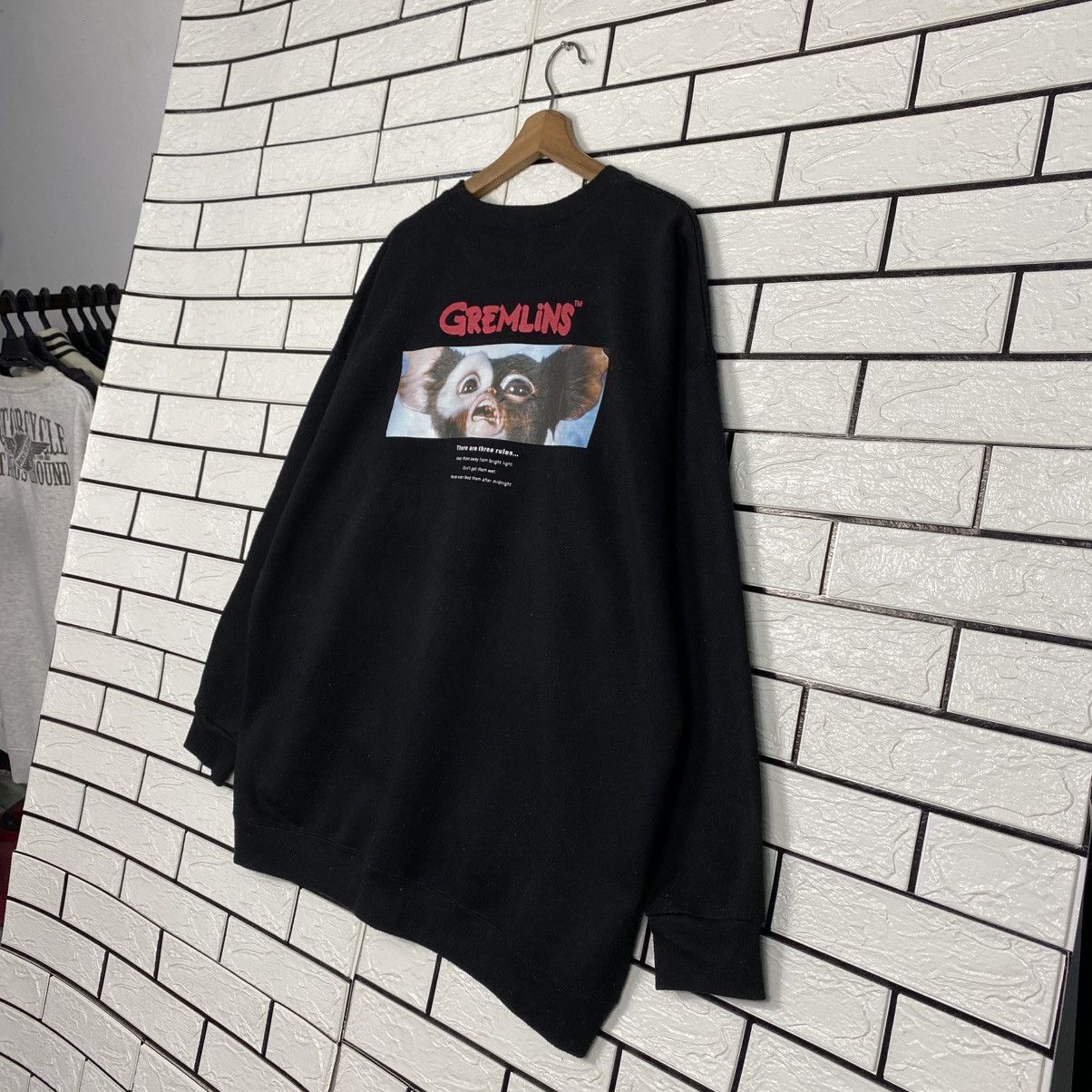 Japanese Brand Vintage Sweatshirt Movie Gremlins Big Logo Size US L / EU 52-54 / 3 - 11 Thumbnail
