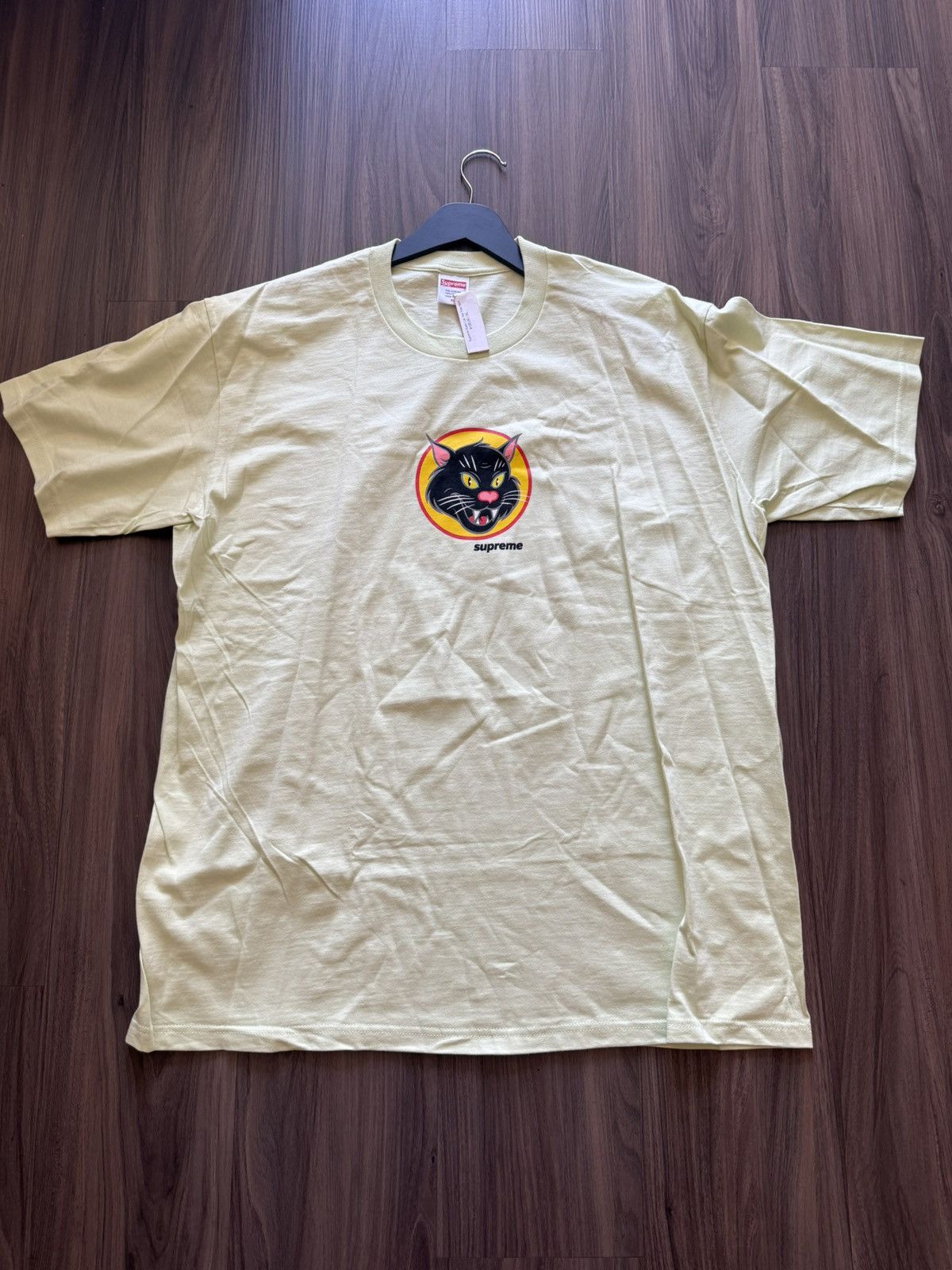 Supreme Supreme Black Cat Tee Pale Mint XL SS23 Graphic T-Shirt Size US XL / EU 56 / 4 - 1 Thumbnail