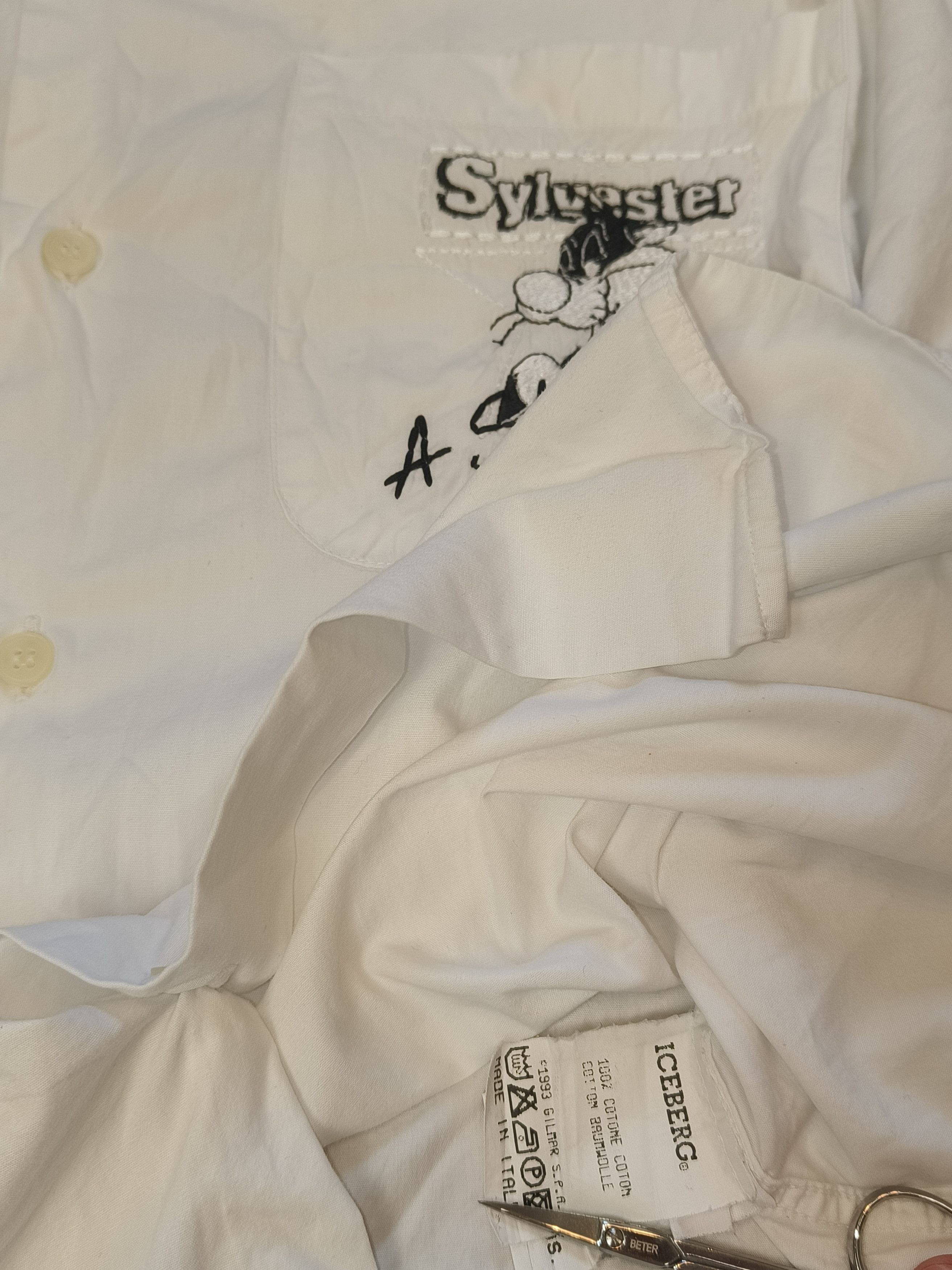 Iceberg × Warner Bros Iceberg x Warner Bros Sylvester Cat Vintage Shirt Size US L / EU 52-54 / 3 - 5 Thumbnail
