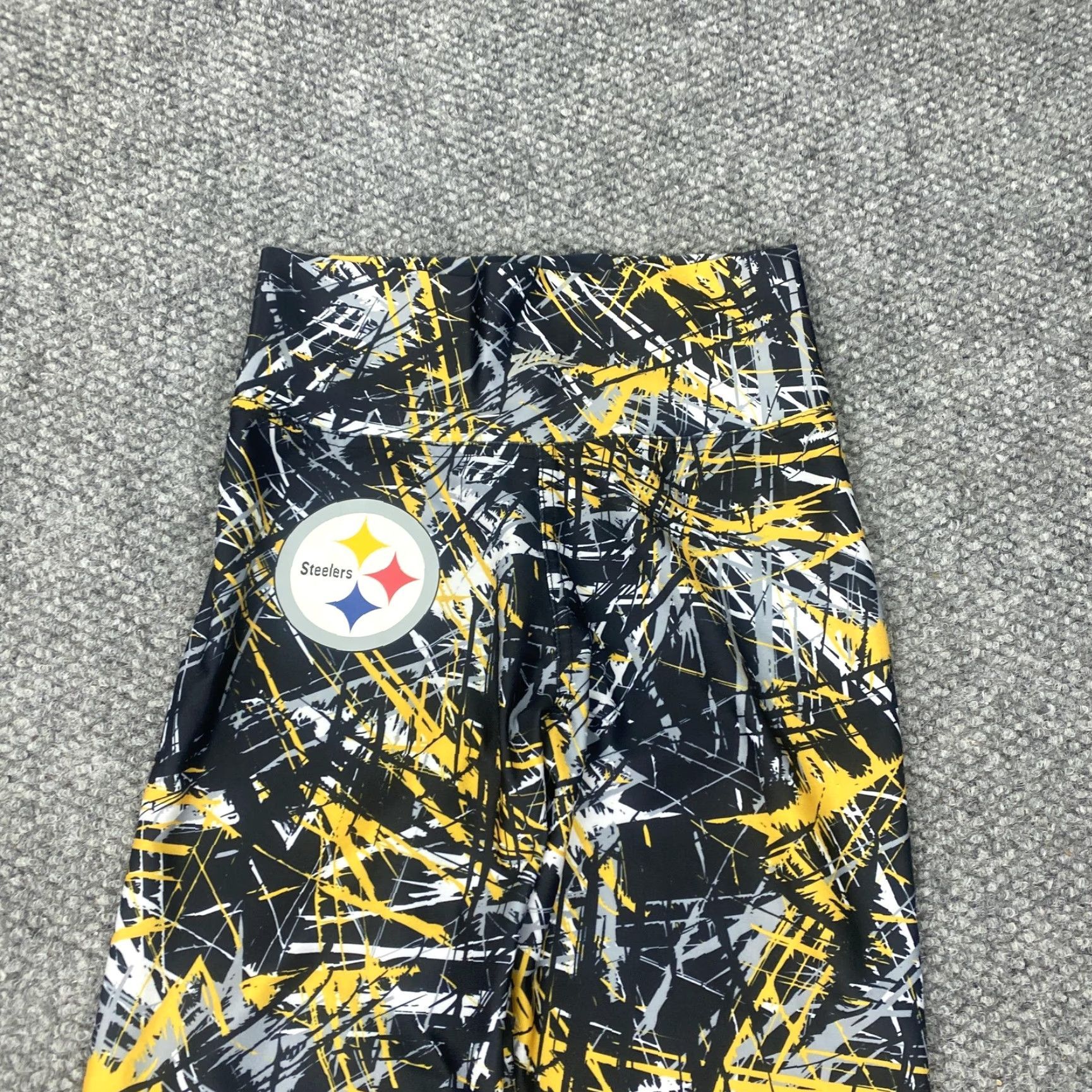 NFL Zubaz Pittsburgh Steelers Leggings Womens Small NFL Team Apparel Pattern Footbal Size 28" / US 6 / IT 42 - 2 Thumbnail