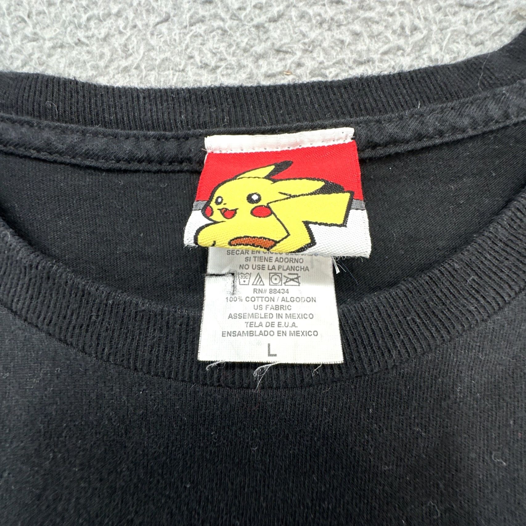Nintendo 2007 Pokemon Giant T-Shirt Men XL Black Piplup Chimchar Turtwig Snag Sz-L Shirt Size US XL / EU 56 / 4 - 2 Thumbnail