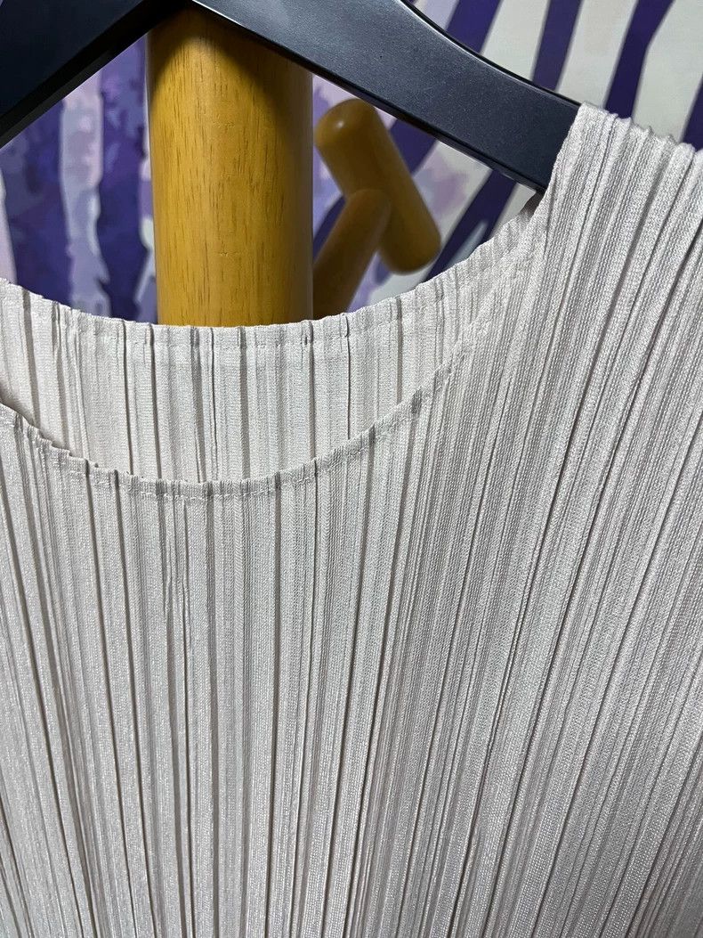 Issey Miyake Issey Miyake size:3 Off-white pleated skirt Size S / US 4 / IT 40 - 2 Thumbnail