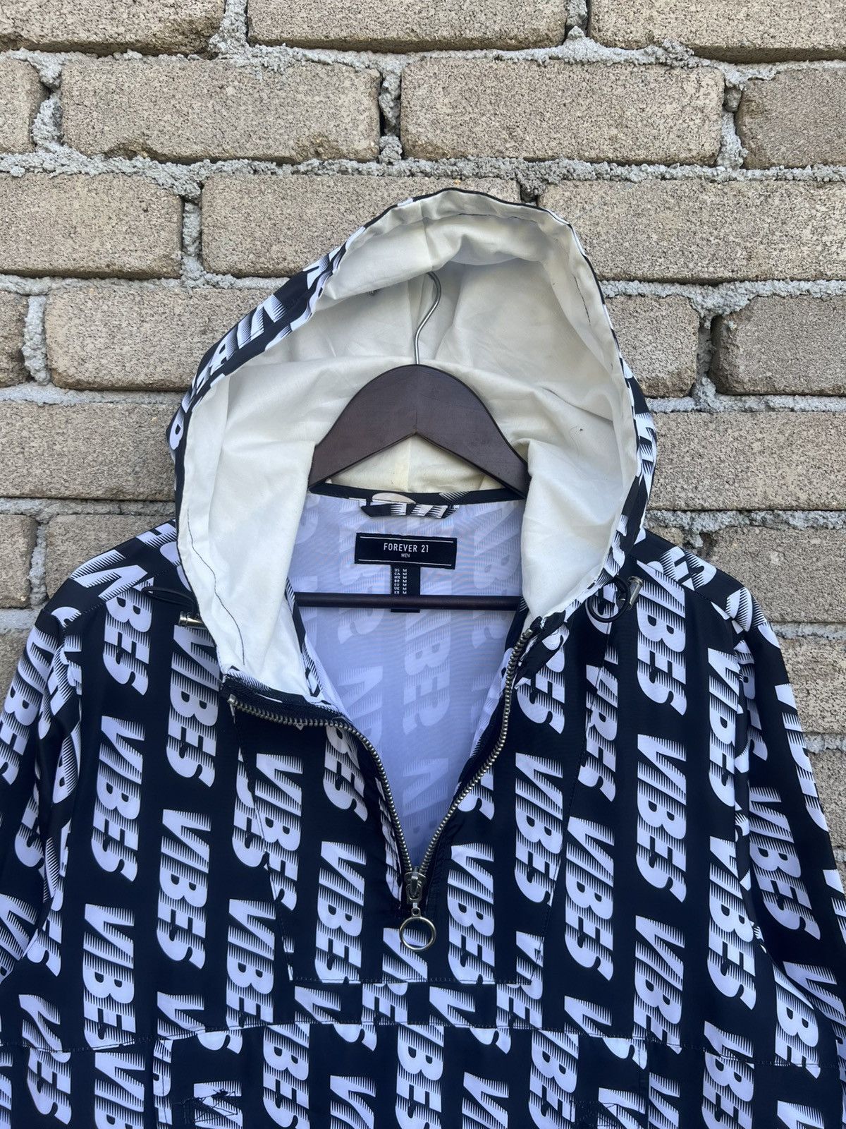 Forever 21 Forever 21 Fullprint Hoodie Halfzipper Anorak Size US M / EU 48-50 / 2 - 5 Thumbnail