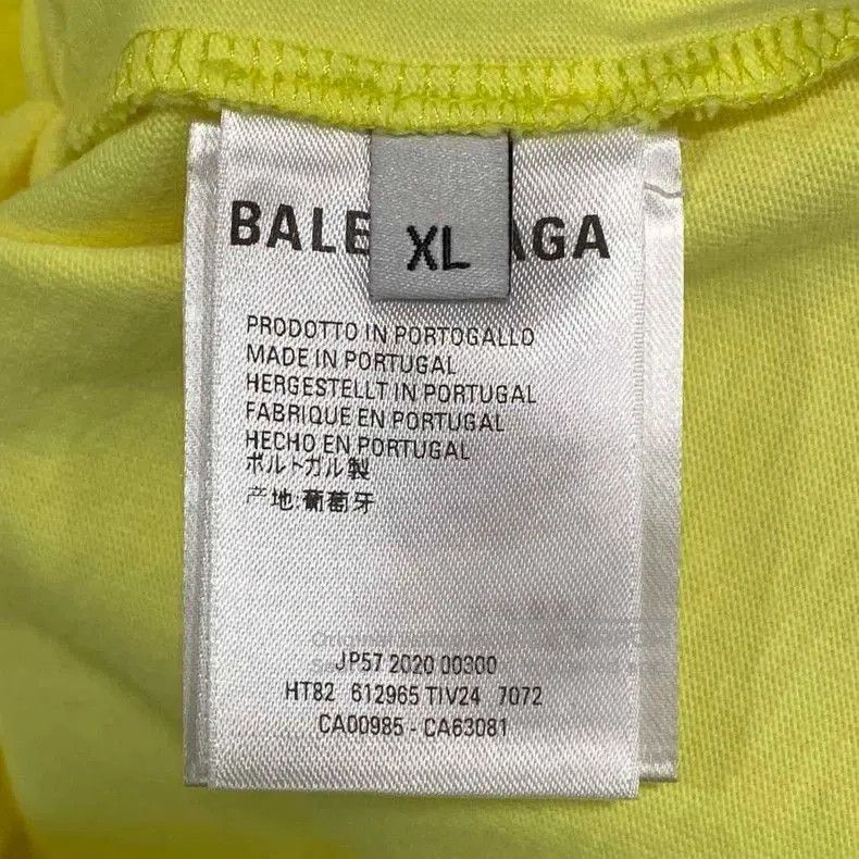 Balenciaga Balenciaga CREW Graphic Short Sleeve. Size US XL / EU 56 / 4 - 6 Thumbnail