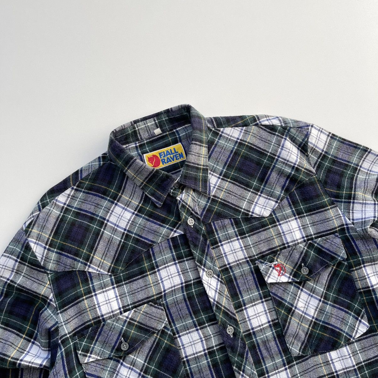 Fjallraven × The Mountain × Vintage Fjallraven Vintage Flannel Pocket Shirt Greenland Size US XL / EU 56 / 4 - 2 Thumbnail