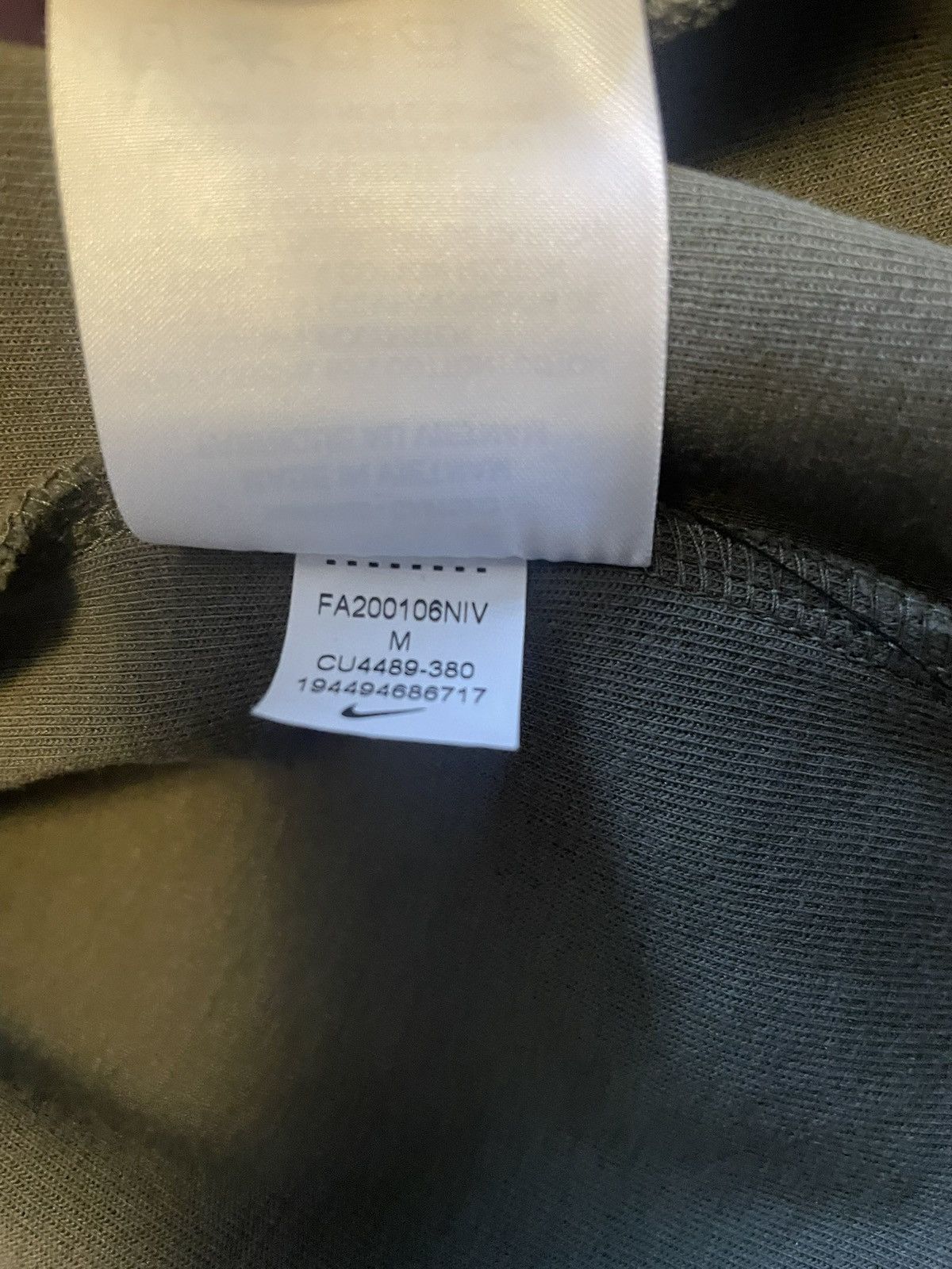 Nike Nike Tech Fleece Sweater Size US M / EU 48-50 / 2 - 3 Thumbnail