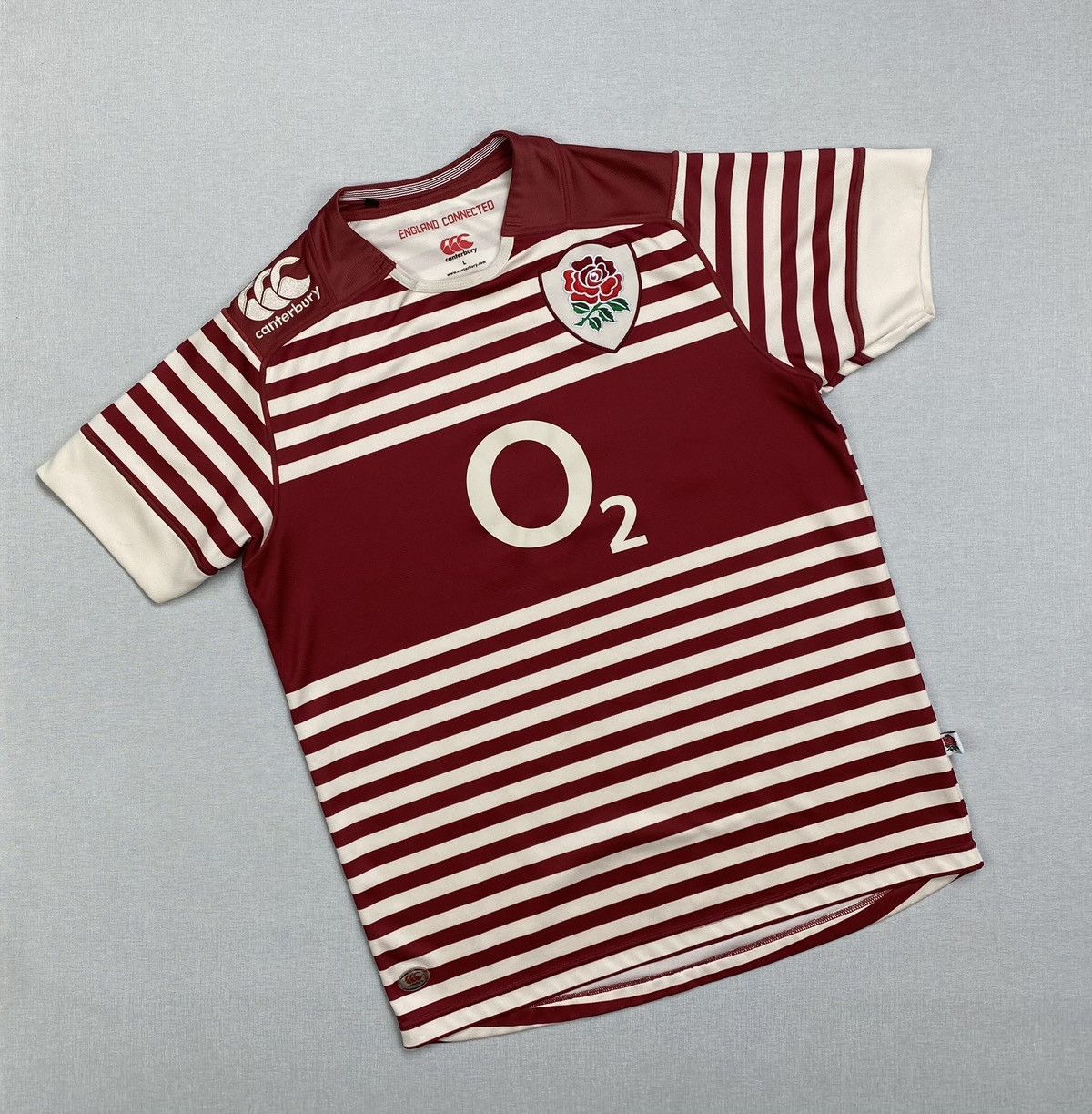 Vintage Men’s Canterbury England O2 Rugby Jersey Shirt size L Size US L / EU 52-54 / 3 - 1 Thumbnail