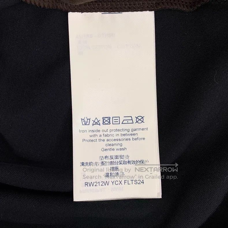 Louis Vuitton Louis Vuitton Dark brown logo presbyopic full print cotton Size US M / EU 48-50 / 2 - 6 Thumbnail