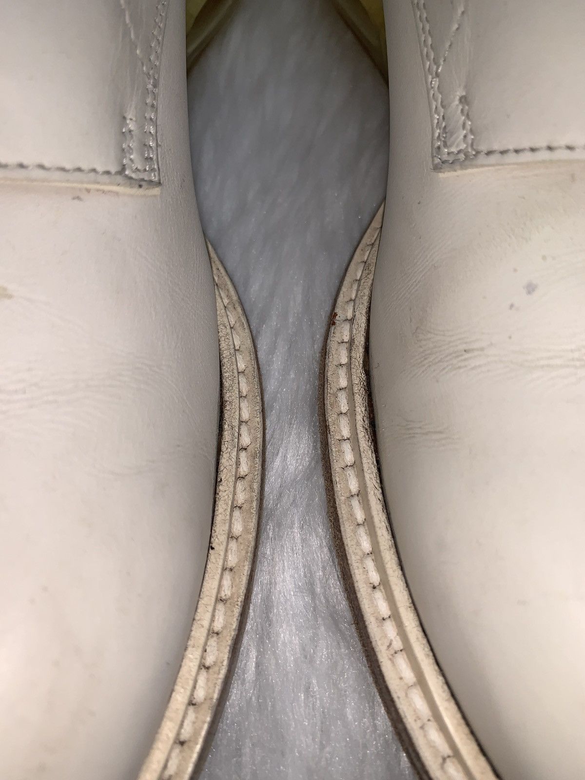 Maison Margiela Maison Margiela White Airbag Shoes Size US 9 / IT 39 - 9 Thumbnail