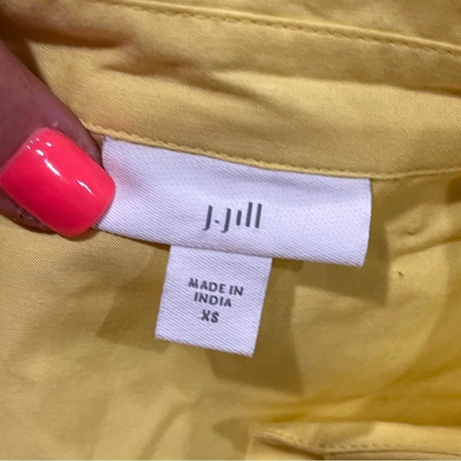 J. Jill NWOT J. Jill Split Neck Top Pullover Yellow Size XS Size XS / US 0-2 / IT 36-38 - 2 Thumbnail