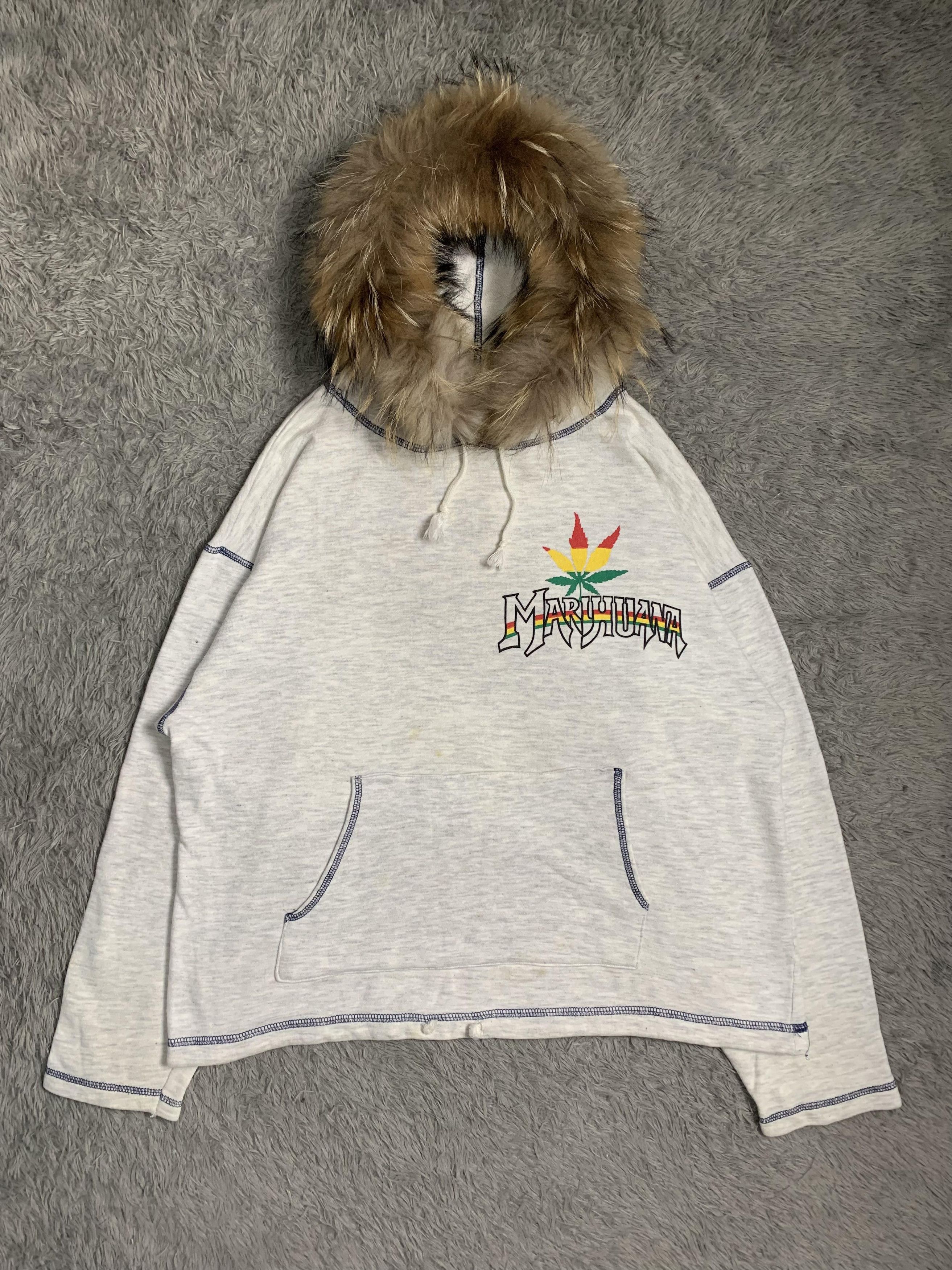 Japanese Brand Japanese Brand Vintage Marijuana Fur Hoodie Size US L / EU 52-54 / 3 - 3 Thumbnail
