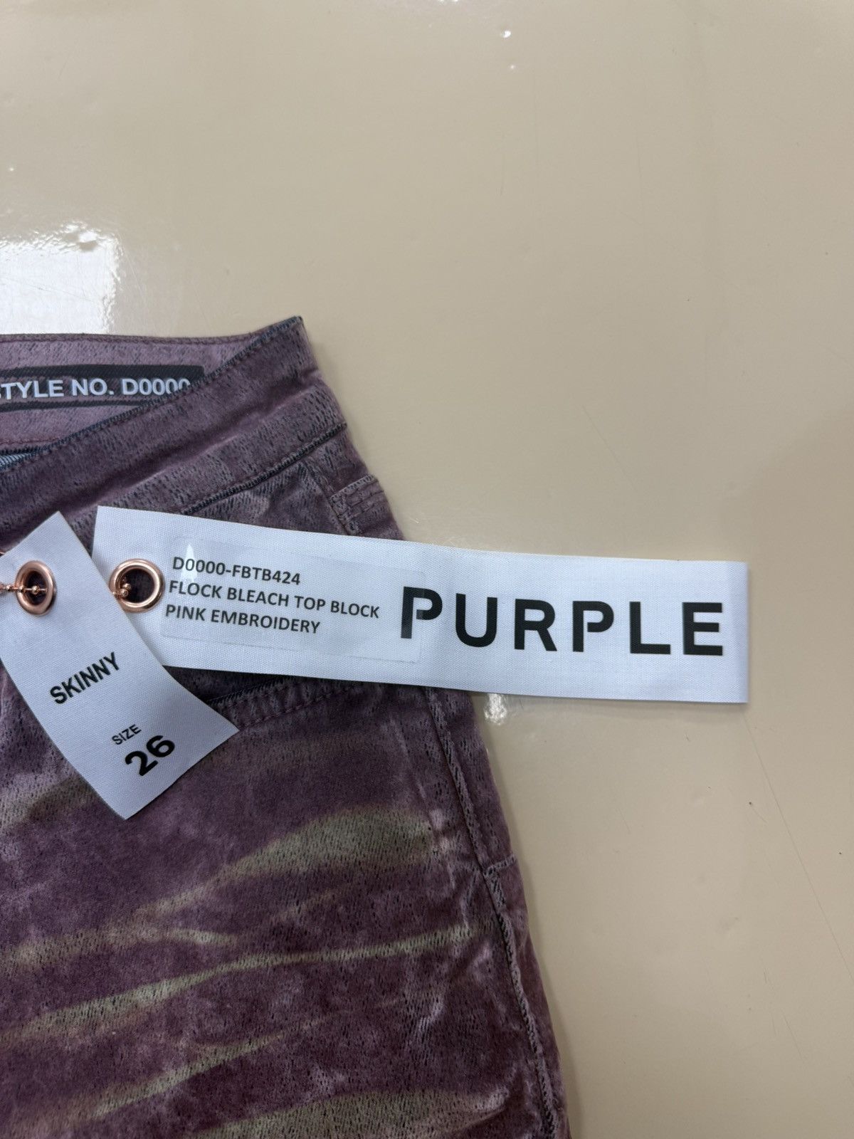 Other Purple Brand Pink Embroidery Jeans Size 26" / US 2 / IT 38 - 2 Thumbnail