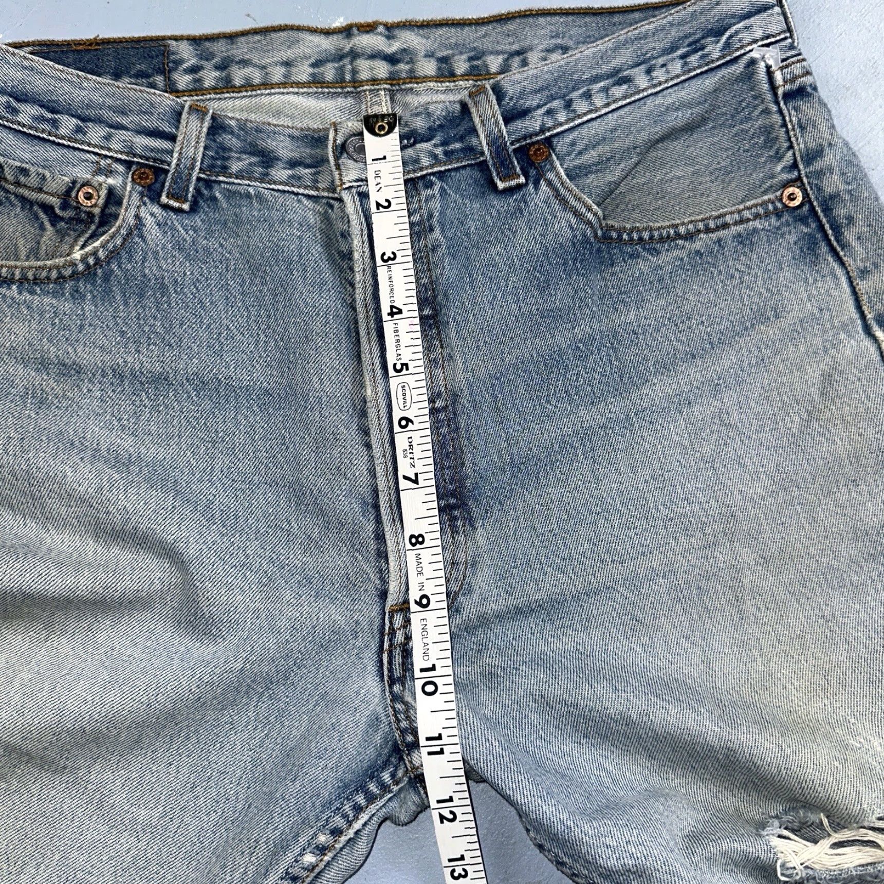 Levi's VINTAGE Levi's 501 Jeans Mens 34x32 Blue Light Wash Straight 90s 34 32 Regular Denim Cotton Button Closure 501 Series Size US 34 / EU 50 - 7 Thumbnail