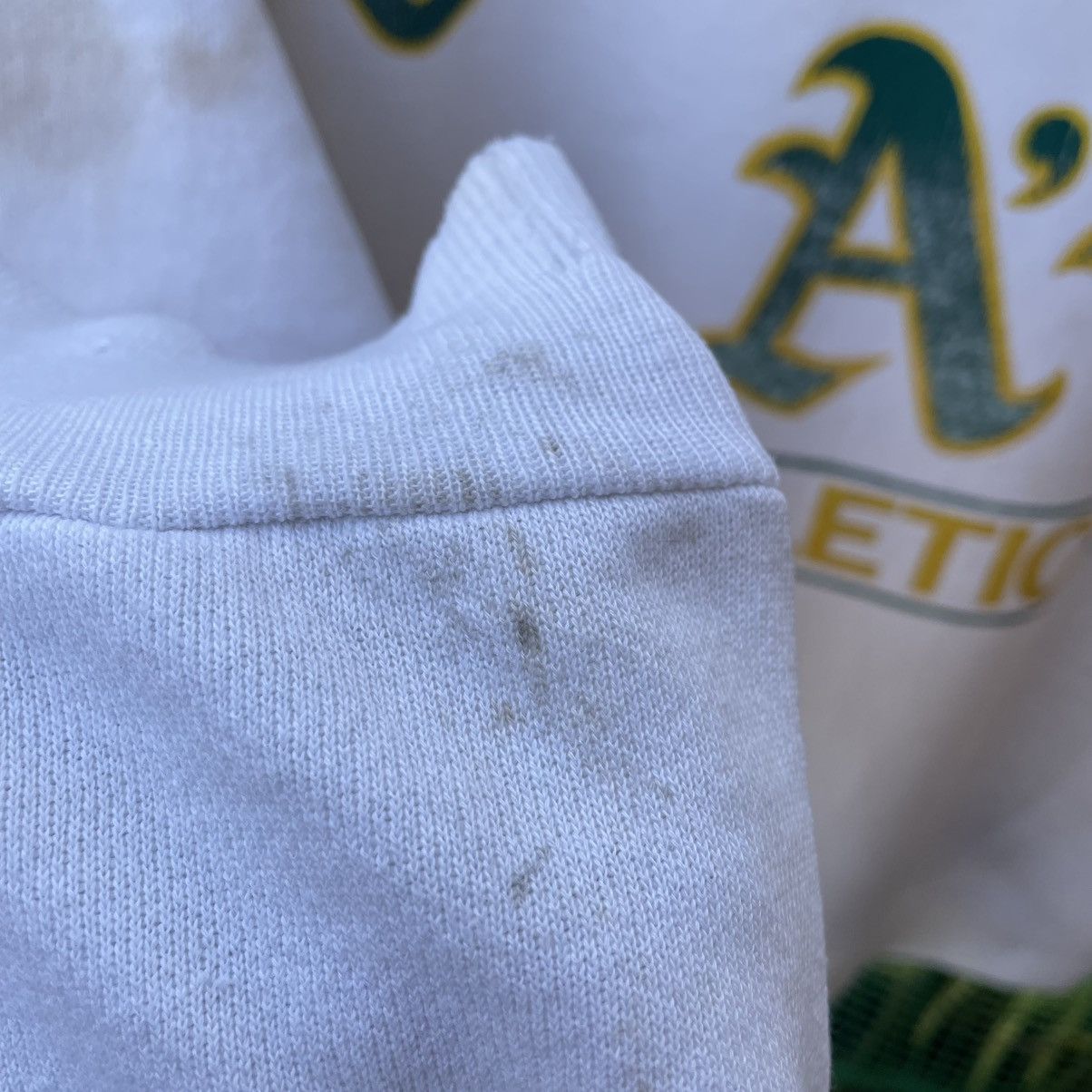 MLB 🔥Vintage 80s Oakland Athletics MLB Distress Boxy Sweatshirts Size US L / EU 52-54 / 3 - 11 Thumbnail