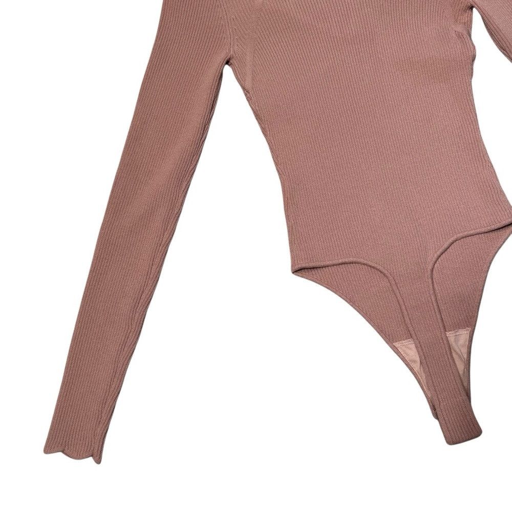 Free People NWT New $98 Free People It Girl Dusty Rose Bodysuit Size S Size S / US 4 / IT 40 - 5 Thumbnail