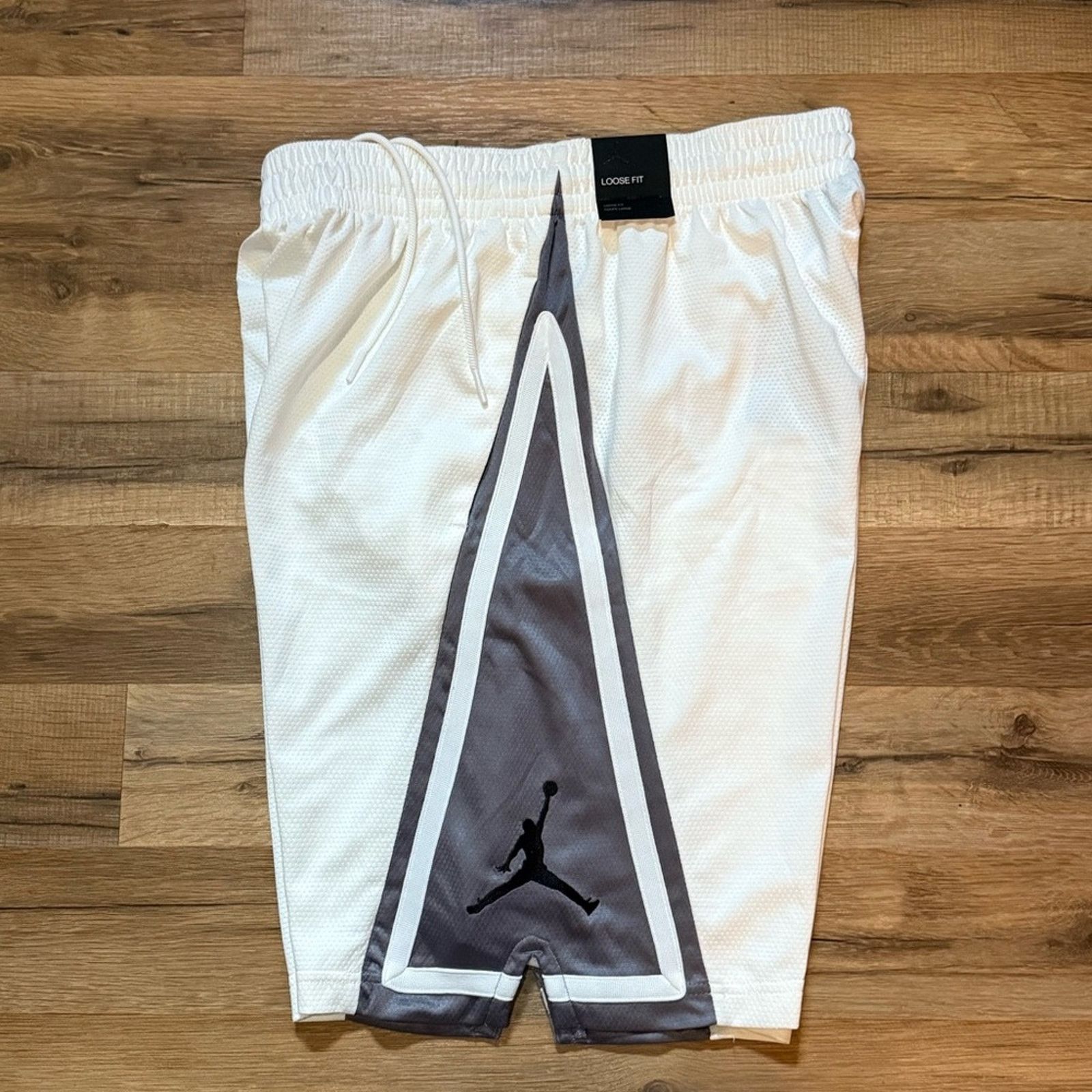 Jordan Brand 2018 Jordan Shorts Size US 30 / EU 46 - 2 Thumbnail