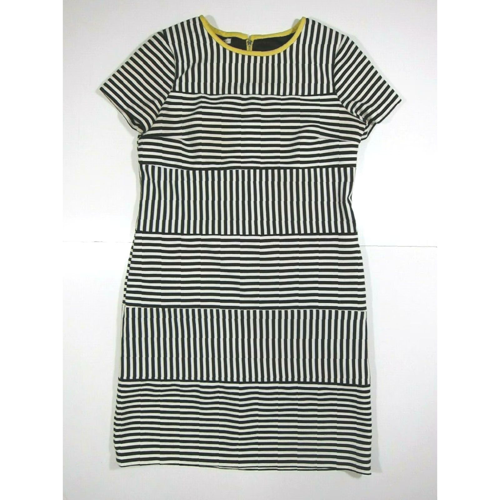 MAGGY LONDON Maggy London Black White Stripe Short Sleeve Pencil Dress Women Size 4 Size 27" / US 4 / IT 40 - 2 Thumbnail