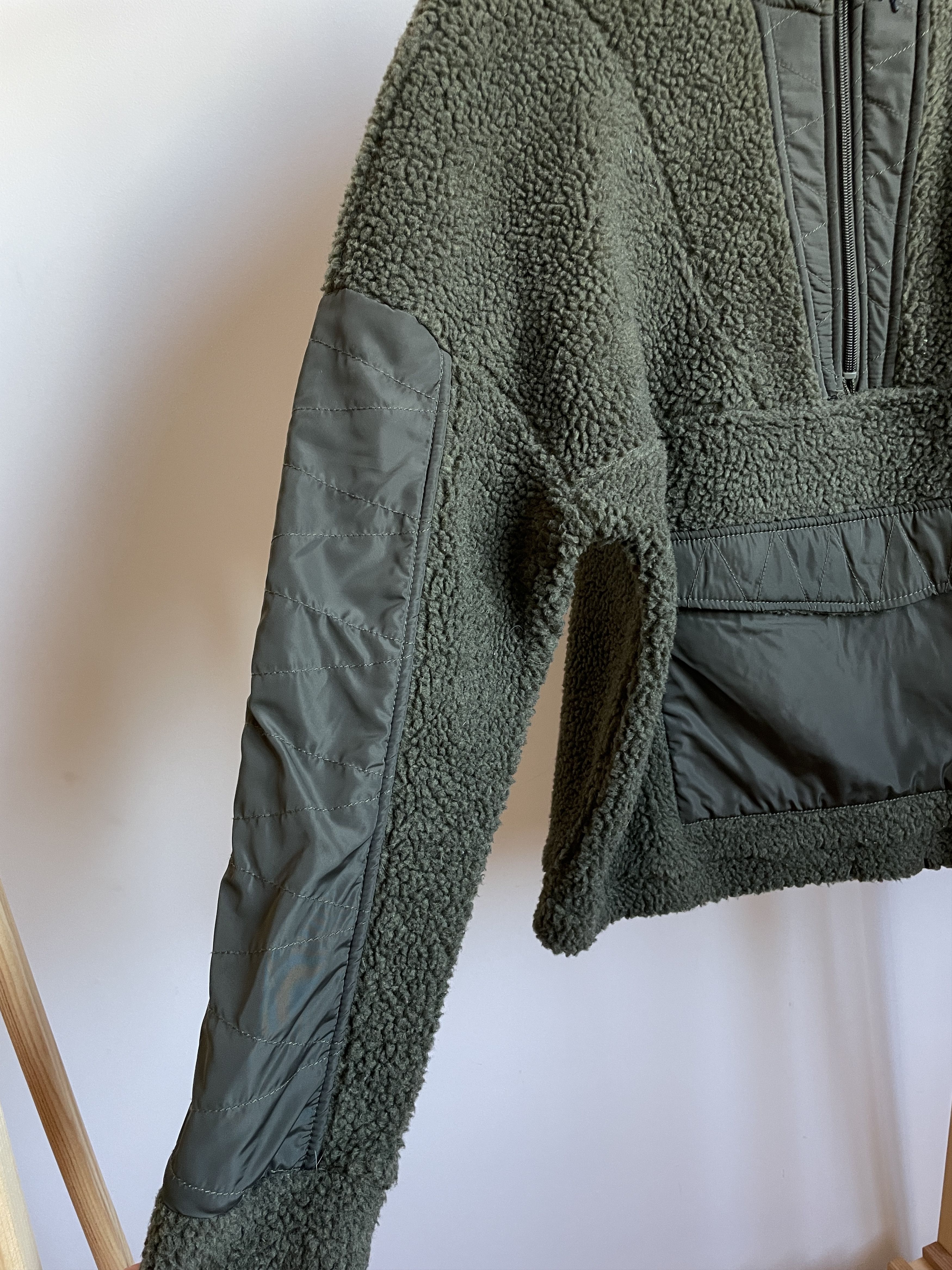 Other Nylon Insertion Khaki Fleece Pullover Size S Size US S / EU 44-46 / 1 - 5 Thumbnail