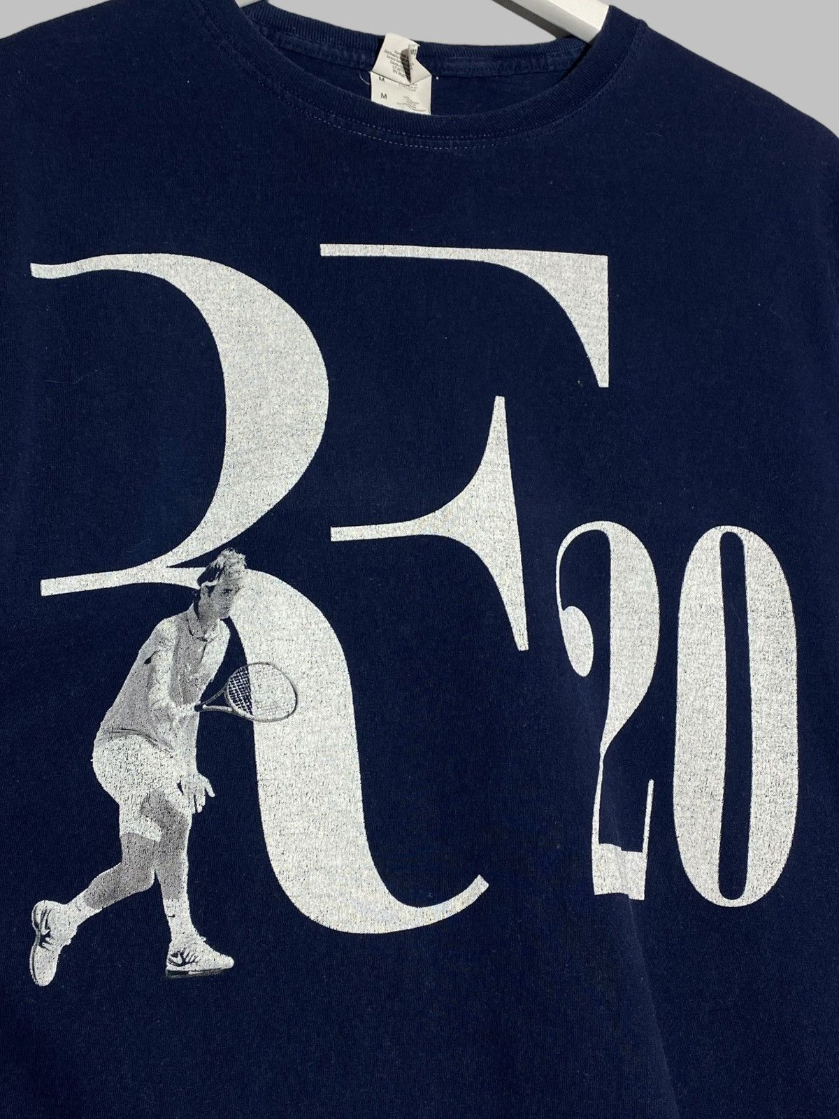 Band Tees 🔥 RF20 ROGER FEDERER VINTAGE STYLE TENNIS ICON TEE 🔥 Size US M / EU 48-50 / 2 - 3 Thumbnail