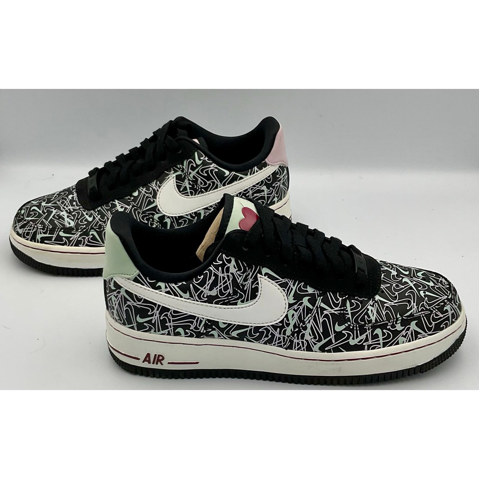 Nike Air Force 1 '07 SE PRMValentine's Day BV0319-002 Sz7.5