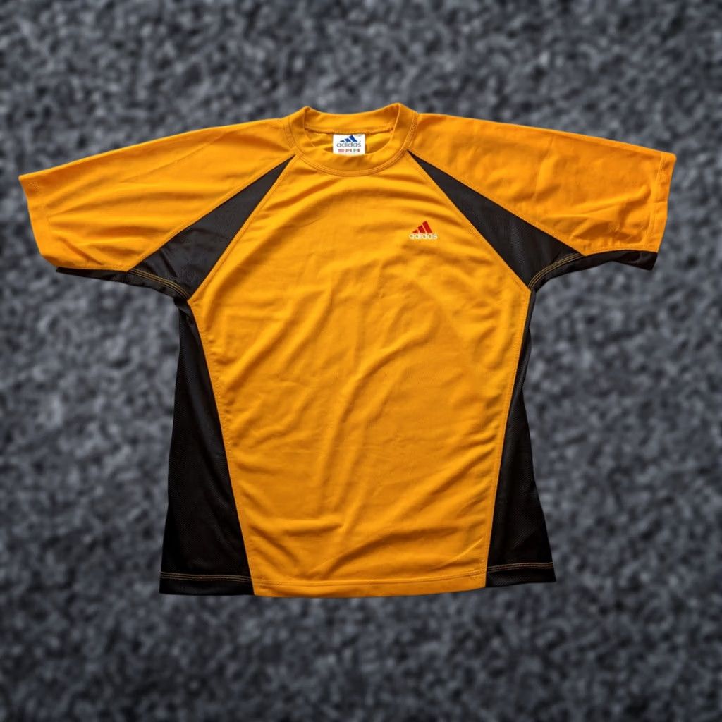 Adidas Vintage Adidas Shirt Mens M Orange 90s Size US M / EU 48-50 / 2 - 1 Thumbnail