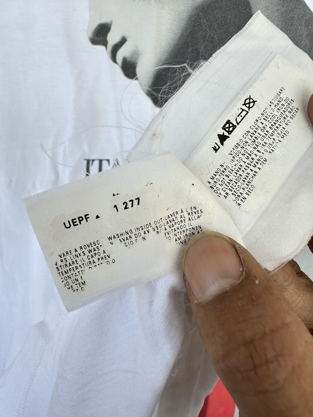 Emporio Armani Rare Vintage Emporio Armani Tee Size US M / EU 48-50 / 2 - 6 Thumbnail