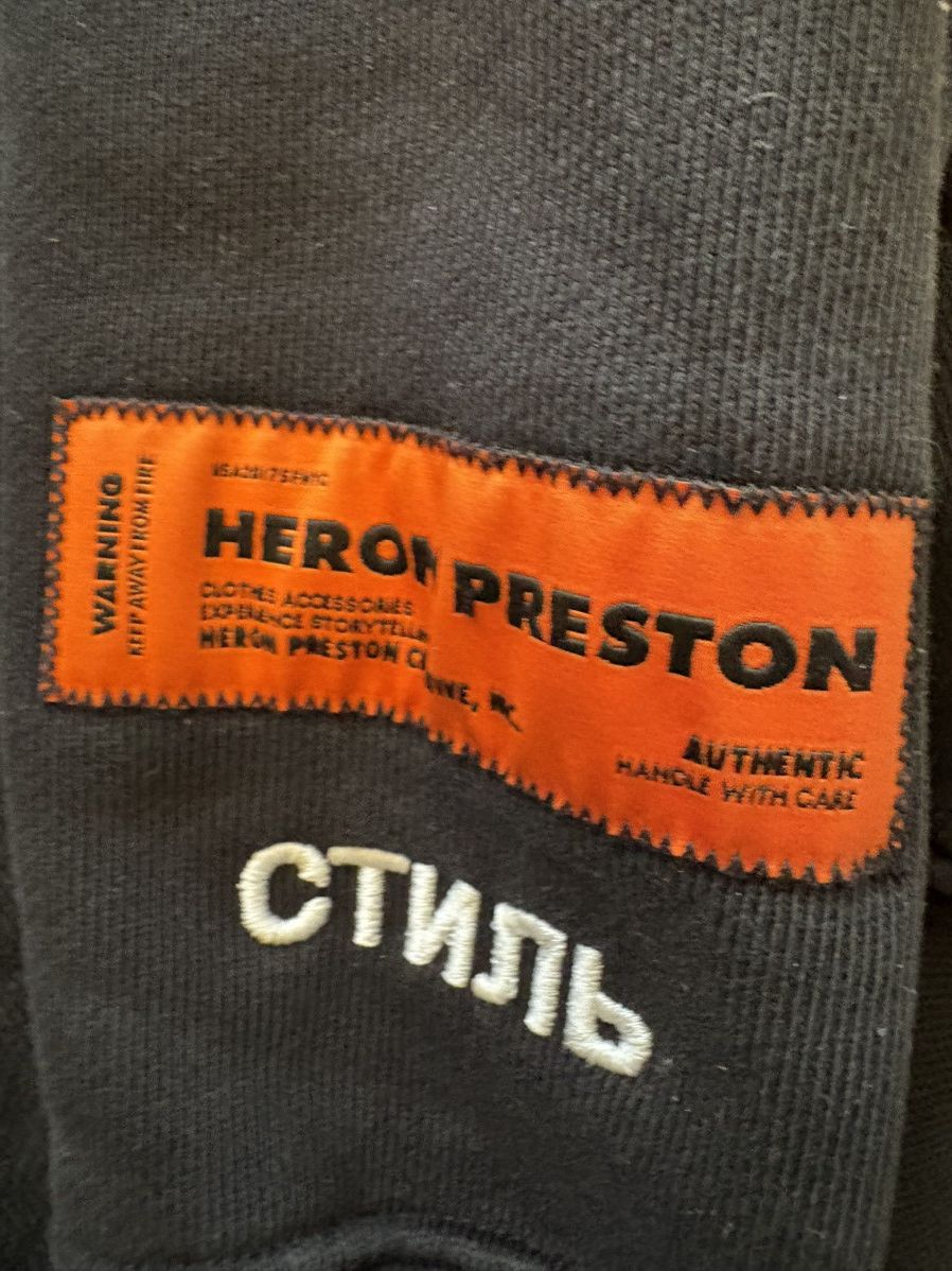 Heron Preston FW21 Heron Preston Graphic Hoodie Size US S / EU 44-46 / 1 - 4 Thumbnail