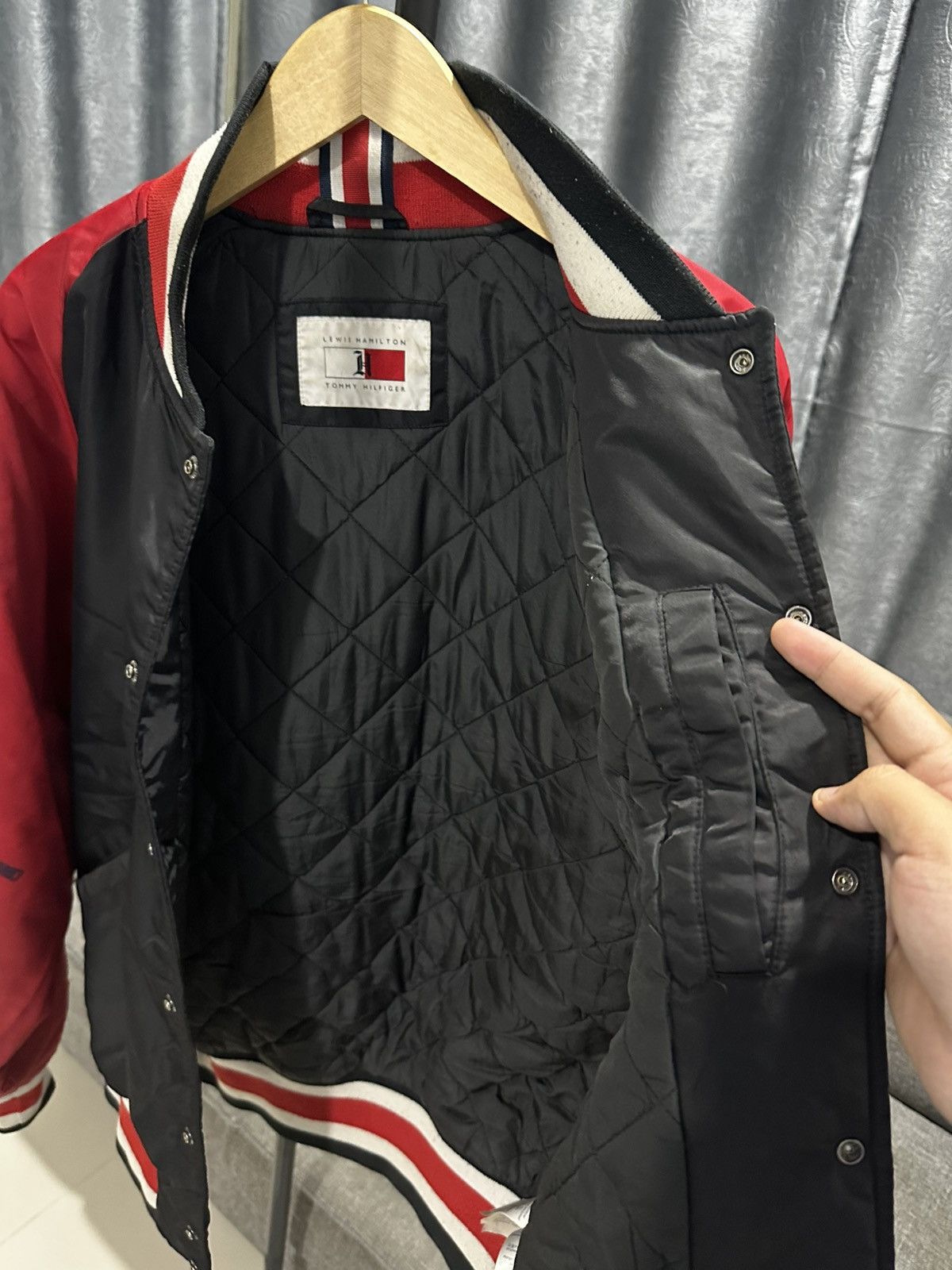 Tommy Hilfiger Tommy Hilfiger x Lewis Hamilton Varsity Bomber Jacket Size US L / EU 52-54 / 3 - 9 Thumbnail