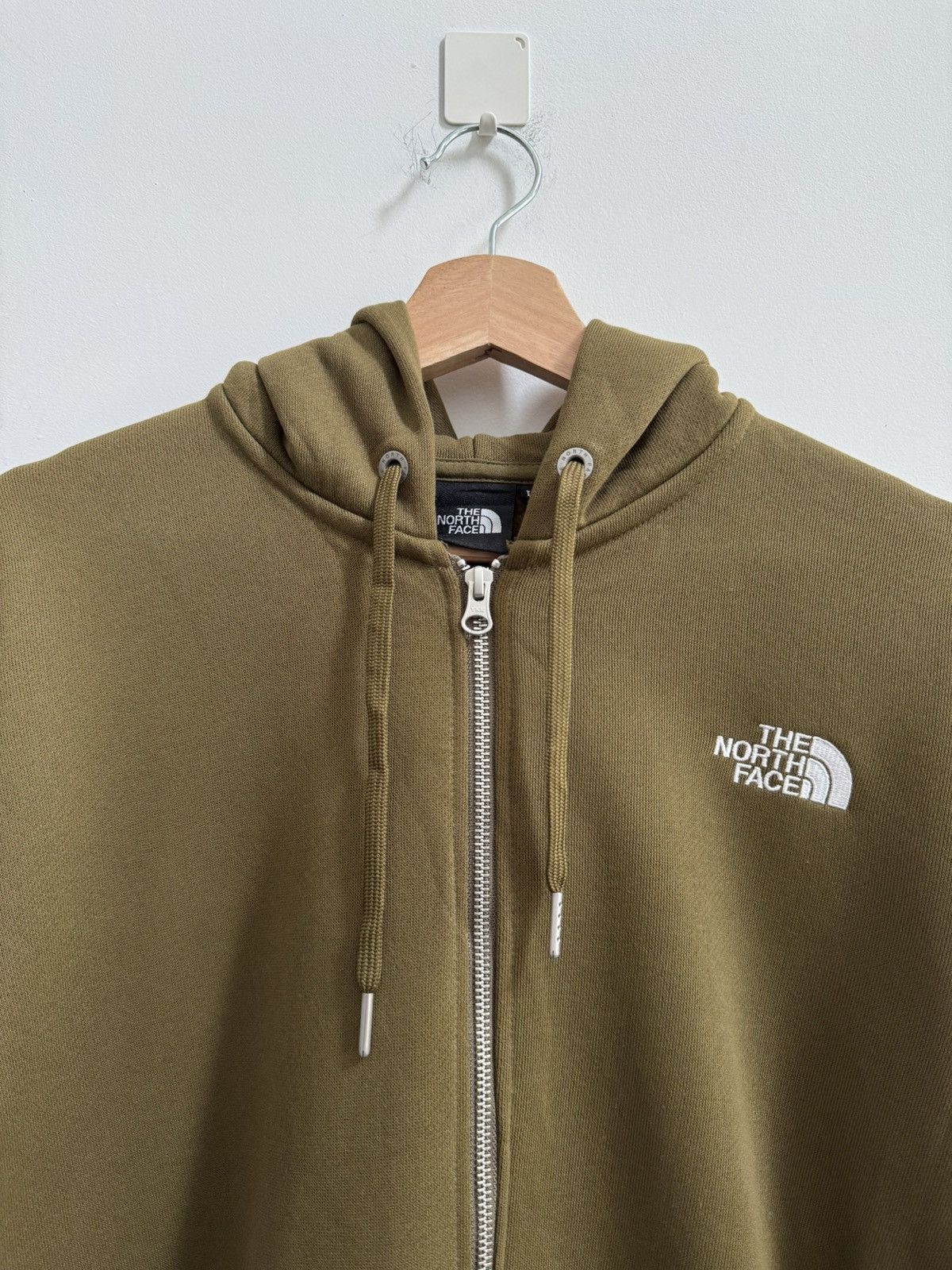 The North Face The North Face Men's Square Logo Hoodie Sweatshirt Size US L / EU 52-54 / 3 - 2 Thumbnail