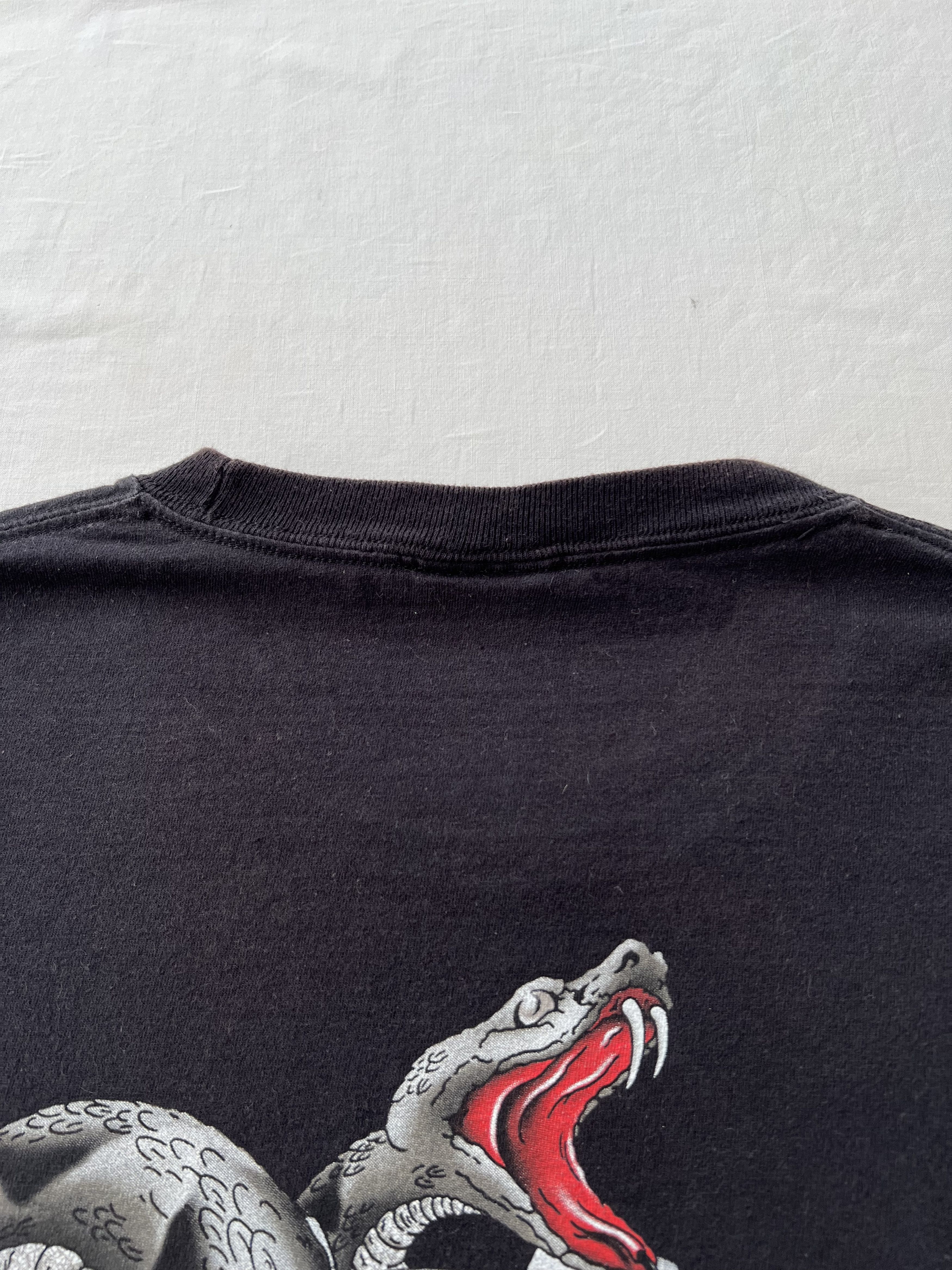 Harley Davidson Vintage 2015 Harley Davidson Motorcycle Snake Skull T-shirt Size US XL / EU 56 / 4 - 23 Thumbnail