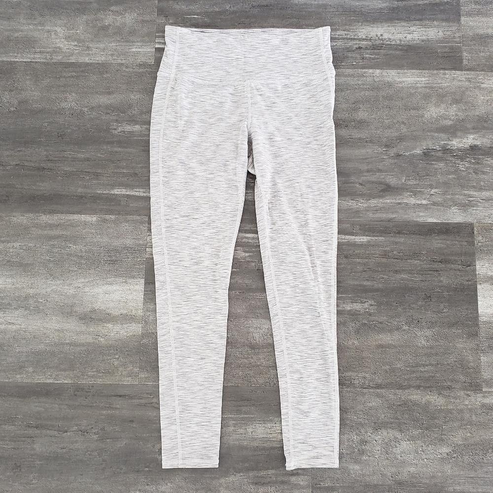 Designer Grey White Athleta High Waisted Athletic Legging Size 28" / US 6 / IT 42 - 1 Thumbnail