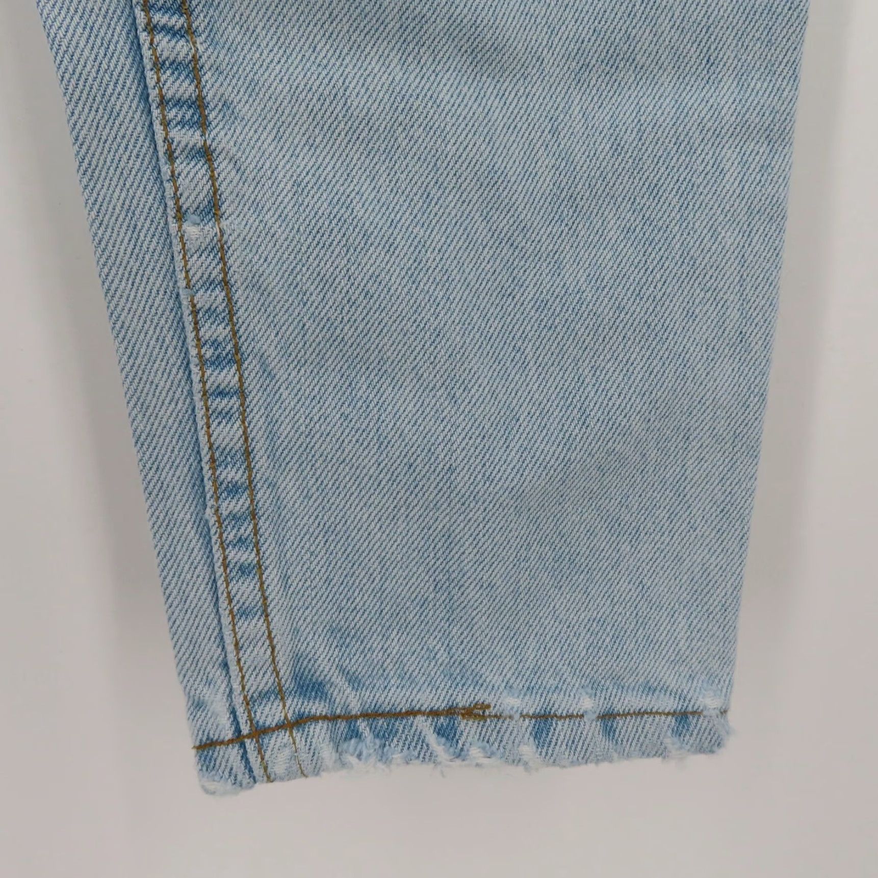 Levi's VTG Levi's 512 Jeans Slim Tapered 3 Juniors Light Blue Wash Denim 90s Women Size 26" / US 2 / IT 38 - 3 Thumbnail