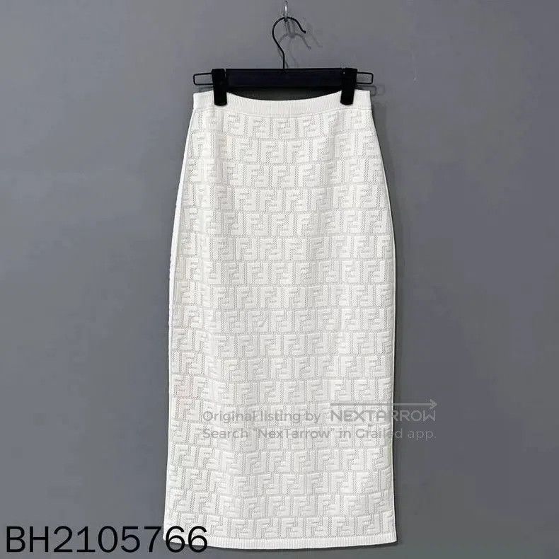 Fendi Fendi Monogram Cardigan Skirt Vest Set. Size US M / EU 48-50 / 2 - 3 Thumbnail