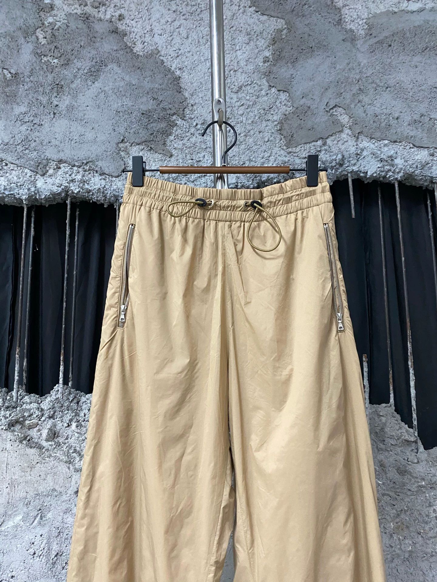 Dries Van Noten Dries Van Noten pants 44 NWT Size US 28 / EU 44 - 3 Thumbnail