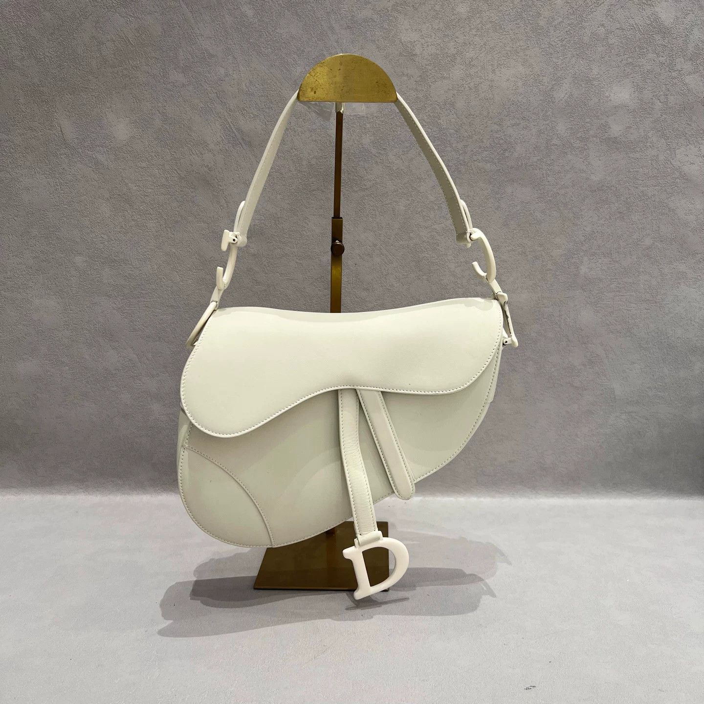 Dior Pre-loved Bag Very good condition Size ONE SIZE - 1 Thumbnail