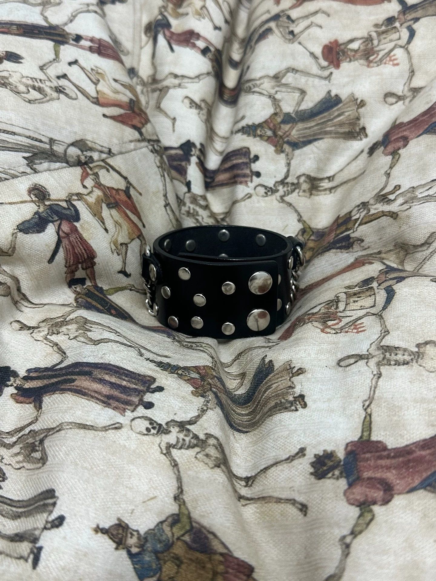 Junya Watanabe Junya Watanabe Rivet Chain Cowhide Adjustable Bracelet Size ONE SIZE - 3 Thumbnail