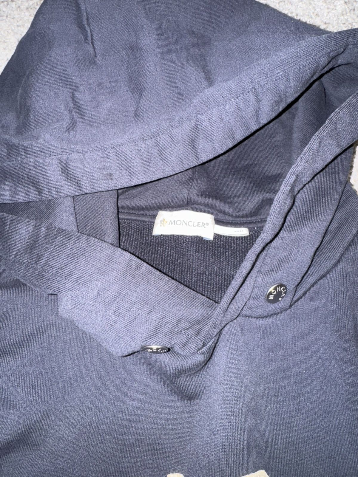 Moncler Moncler Curved Logo Hoodie Size US S / EU 44-46 / 1 - 3 Thumbnail