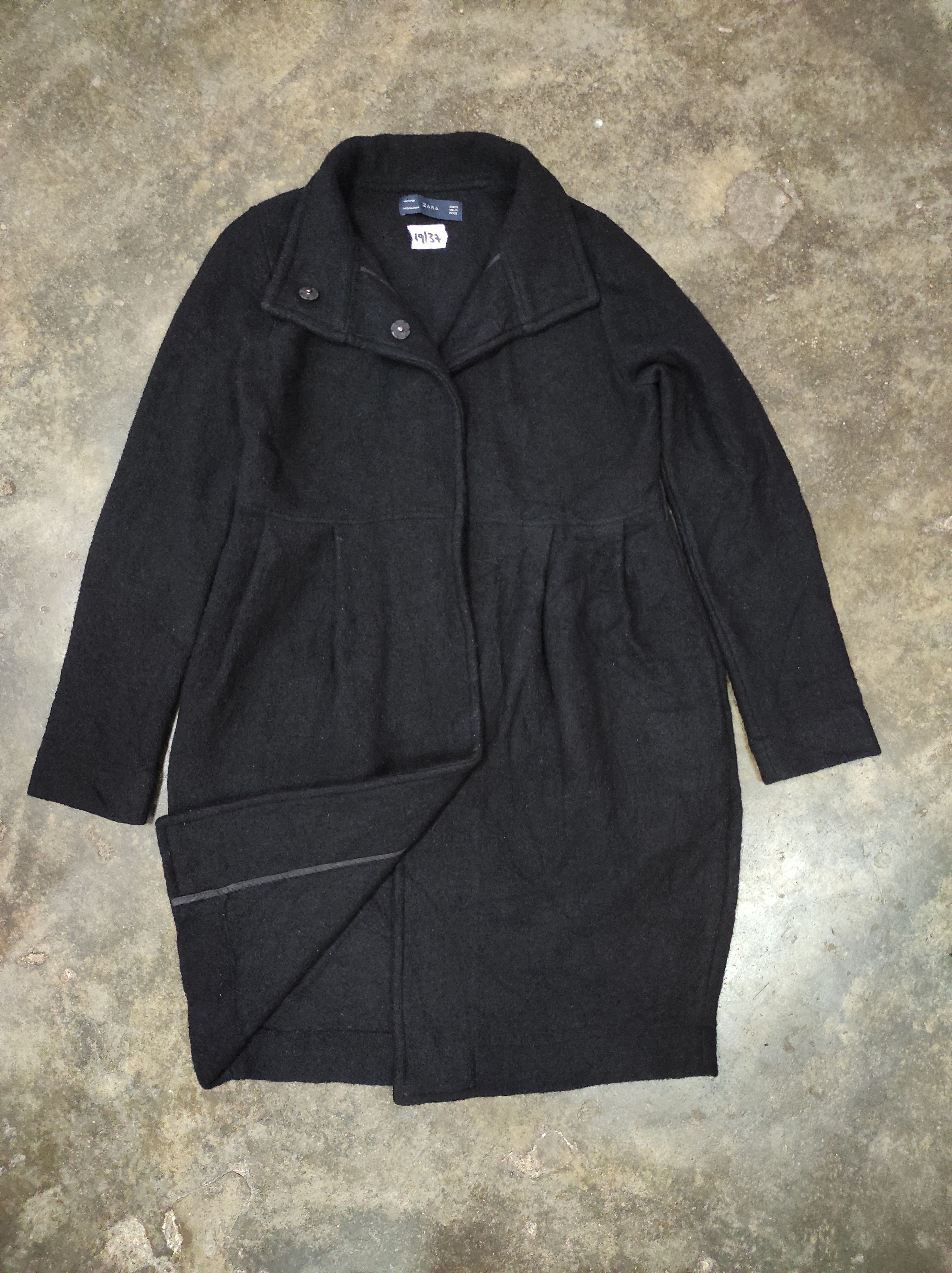 ZARA WOOL BLACK OVERCOAT LONG JACKET