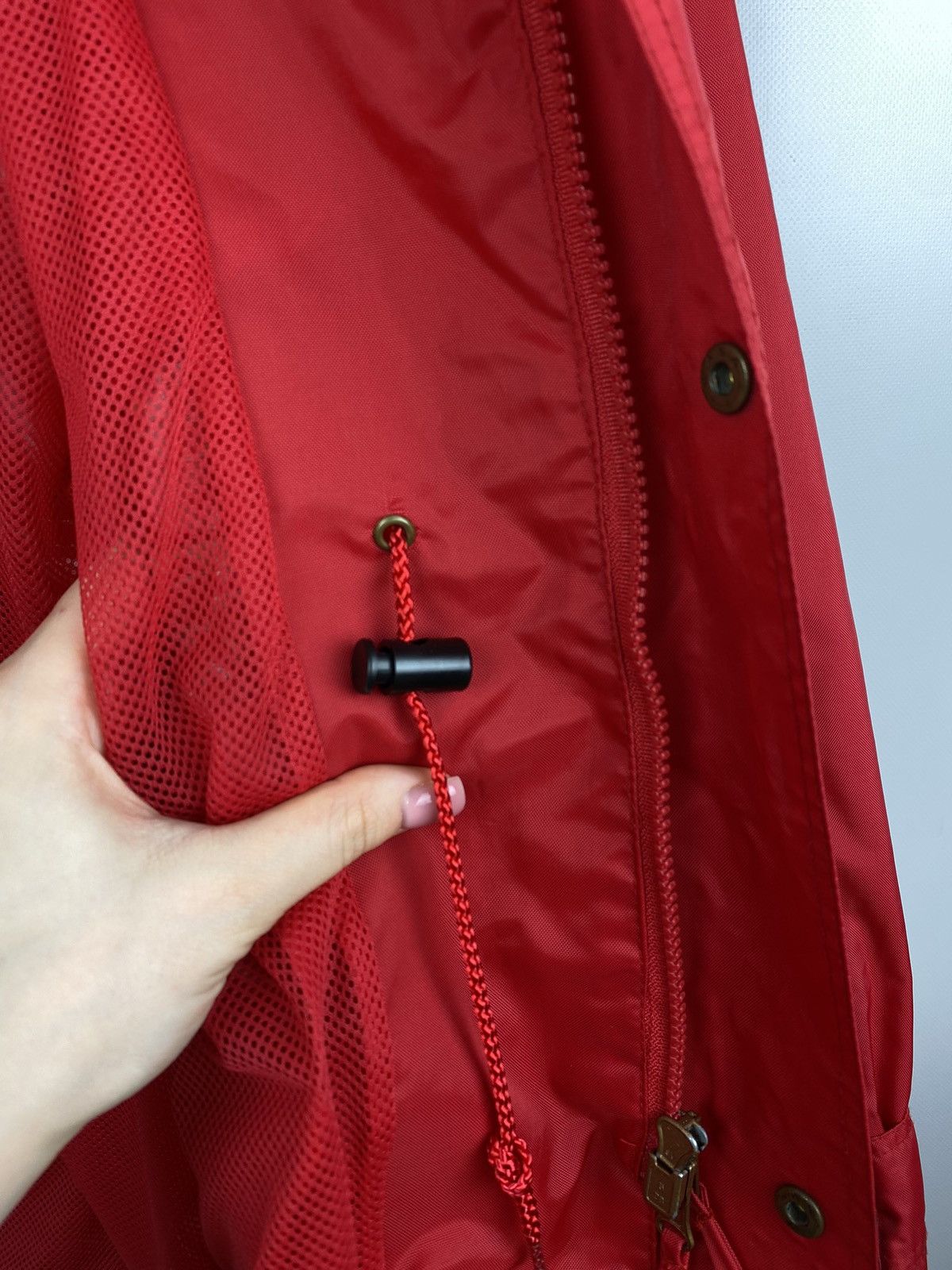 Fjallraven × Vintage Fjallraven vintage overprinted hooded windbreaker jacket Size US L / EU 52-54 / 3 - 25 Thumbnail