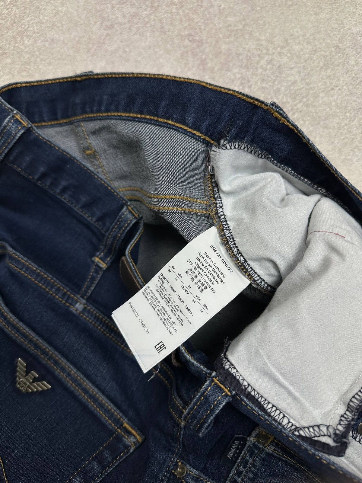Armani Vintage Armani Metal Logo Baggy Jeans Rare Y2K 34 Size US 34 / EU 50 - 9 Thumbnail