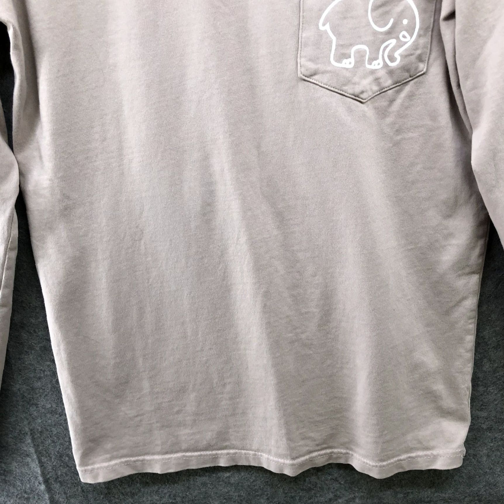Vintage Ivory Ella Pocket T Shirt Size S Beige Long Sleeve Crewneck Elephant Unisex Adults Regular Cotton Knit Pullover Casual Size S / US 4 / IT 40 - 4 Thumbnail