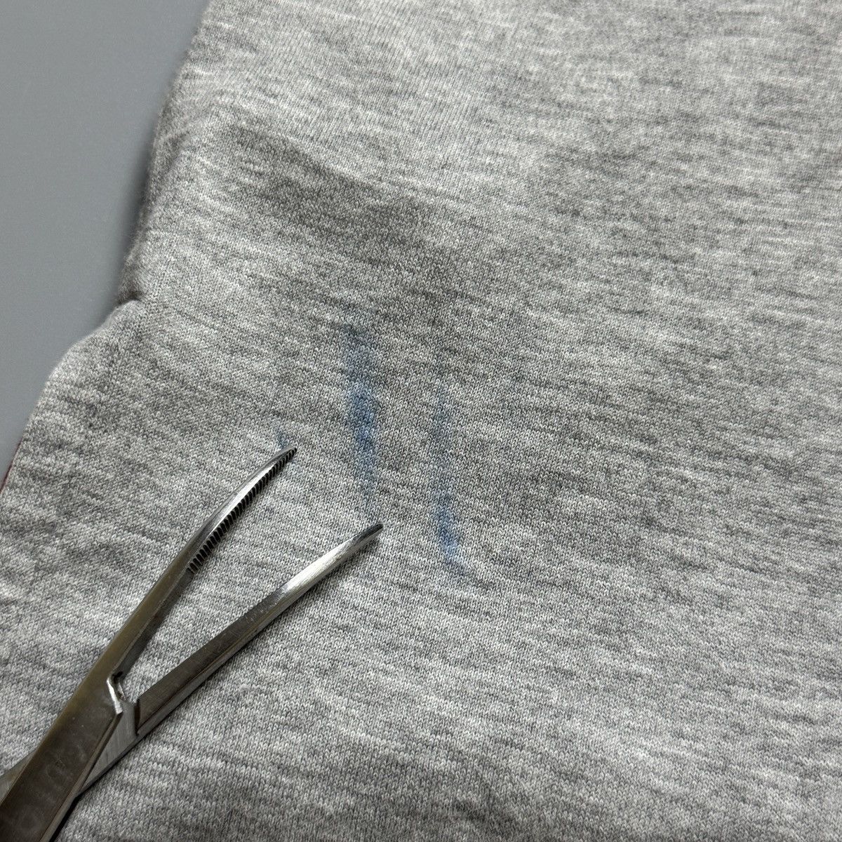 Thom Browne Thom Browne - RWB Grey Side Slit Tshirt Size S / US 4 / IT 40 - 14 Thumbnail