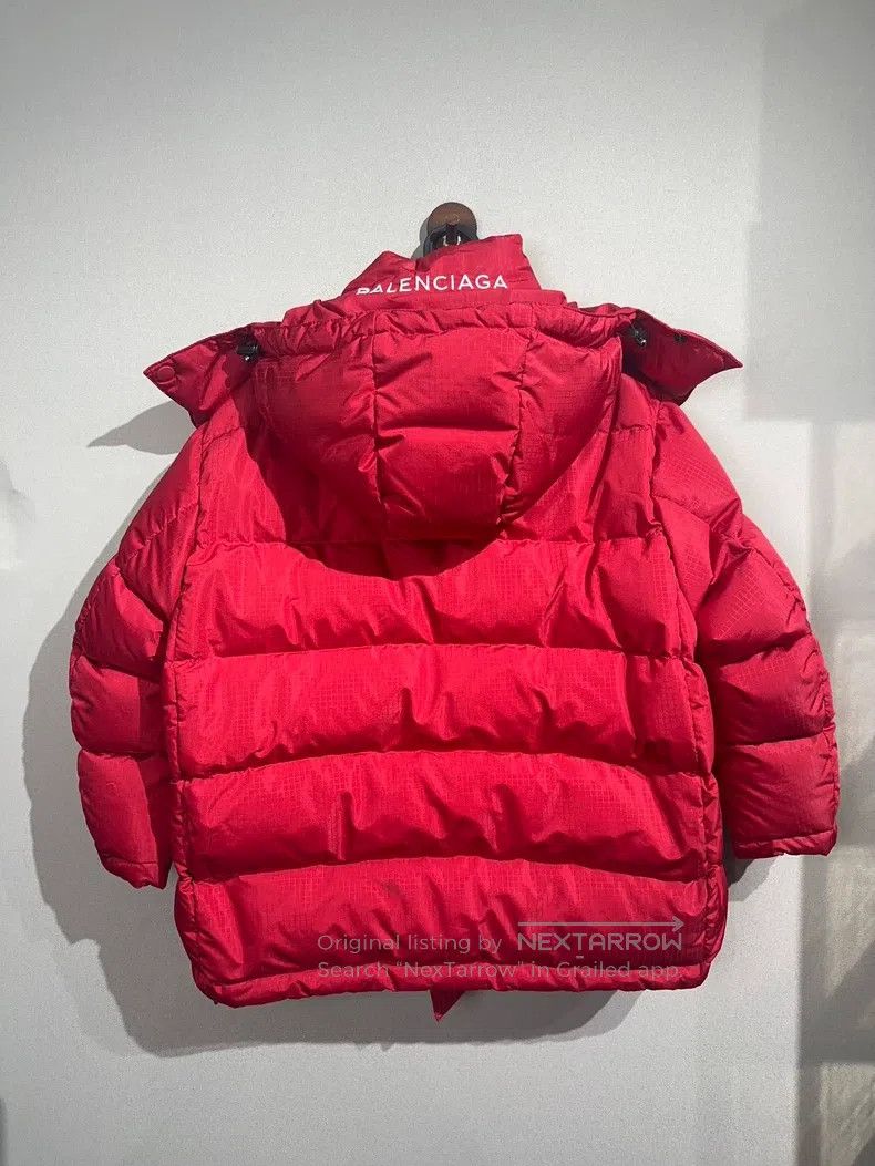 Balenciaga Balenciaga Back Embroidery Logo Puffer Jacket Size XXS / US 00 / IT 34 - 2 Thumbnail