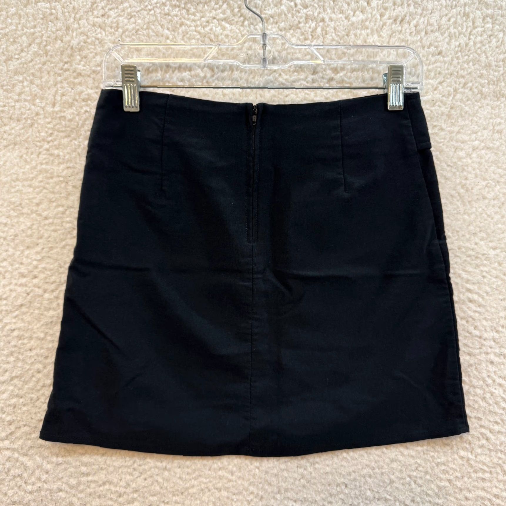 Vintage VINTAGE 90s Y2K Black Mini Skirt Belted Grommet Corpcore Office XS Women's 0/2 24/25 Size 25" / US 0 / IT 36 - 2 Thumbnail
