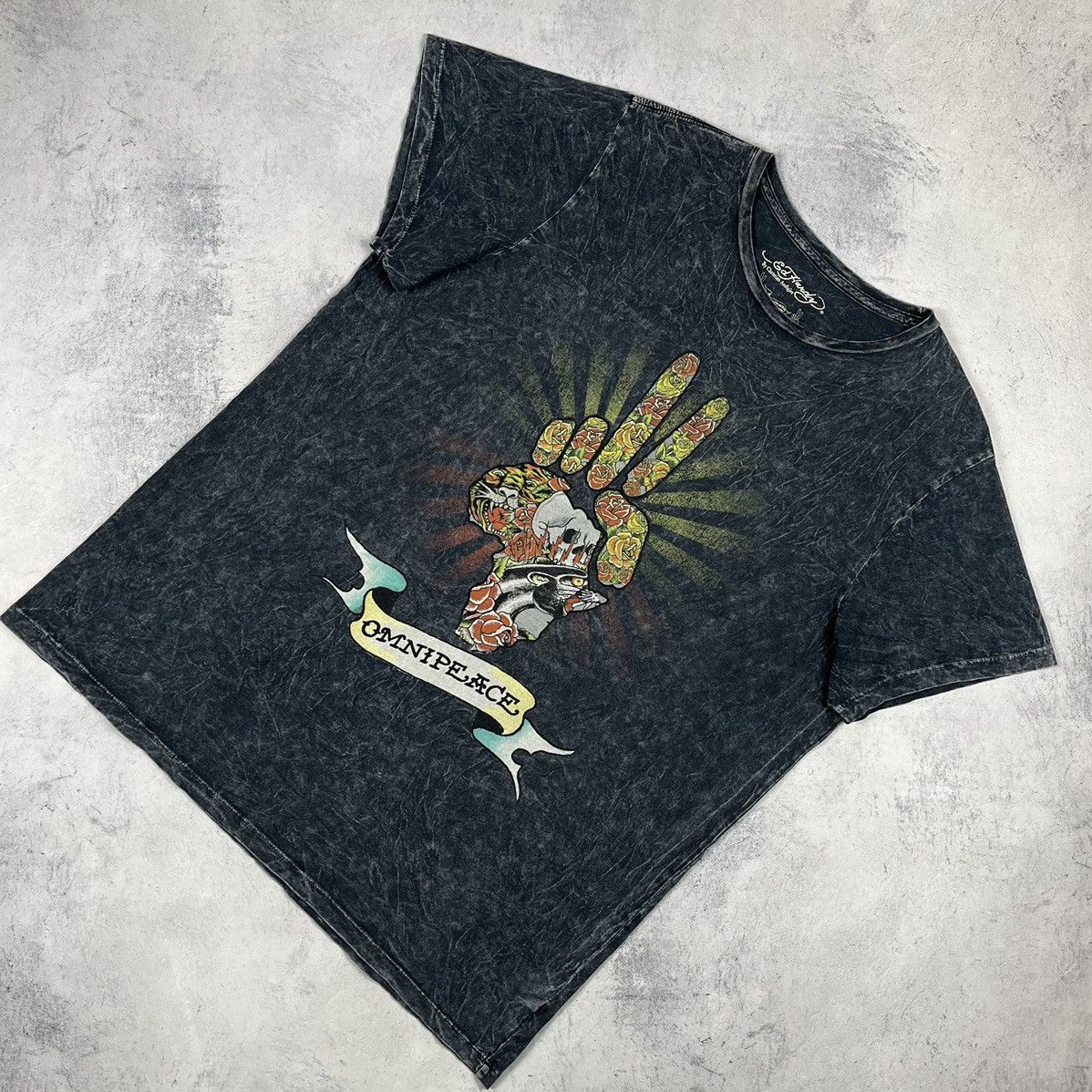 Ed Hardy Vintage Ed Hardy y2k omnipeace skulls big logo tee 90’s Size US XXL / EU 58 / 5 - 1 Thumbnail