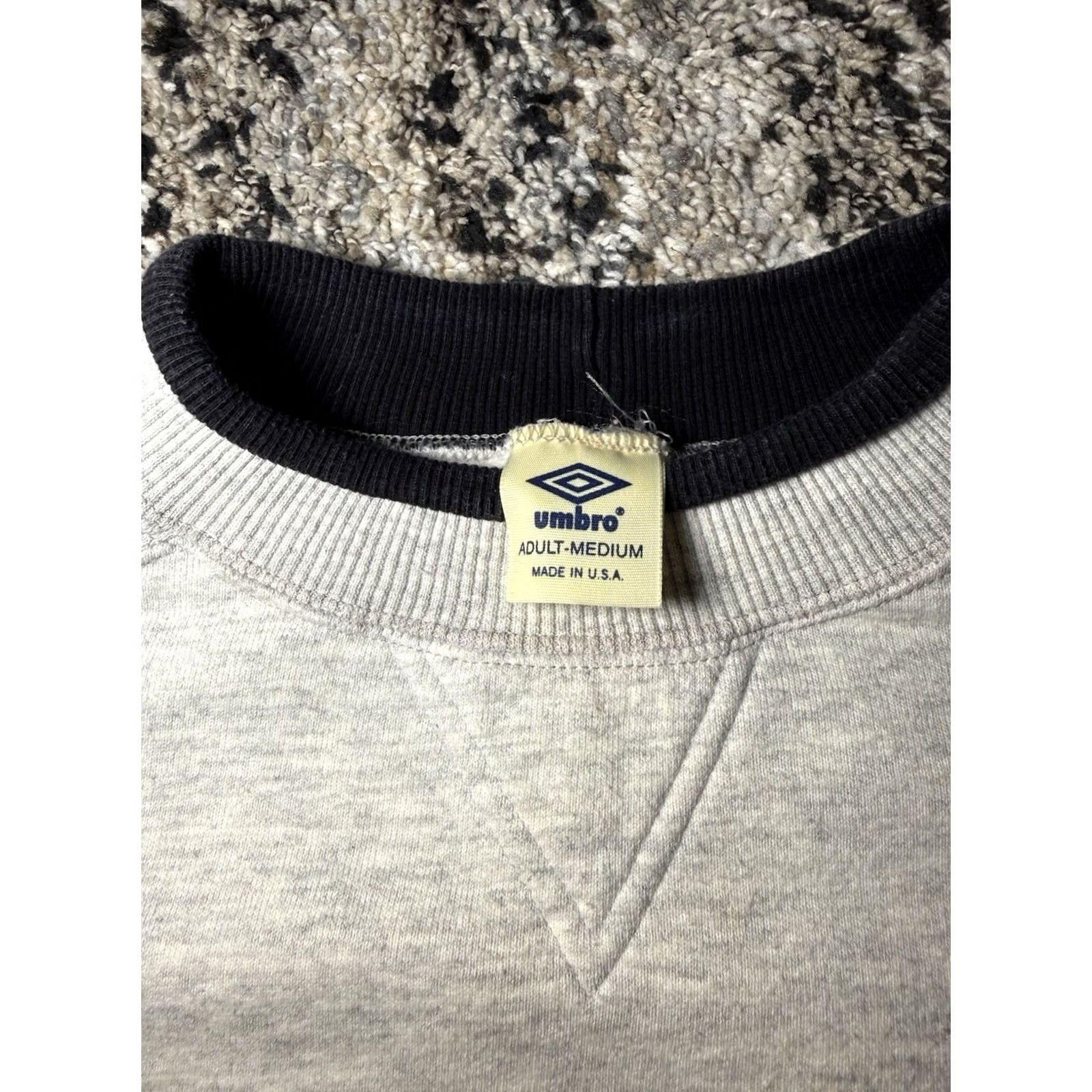 Umbro VINTAGE Umbro Sweatshirt Football Club Big Logo 90s Men M Gray Size US M / EU 48-50 / 2 - 5 Thumbnail