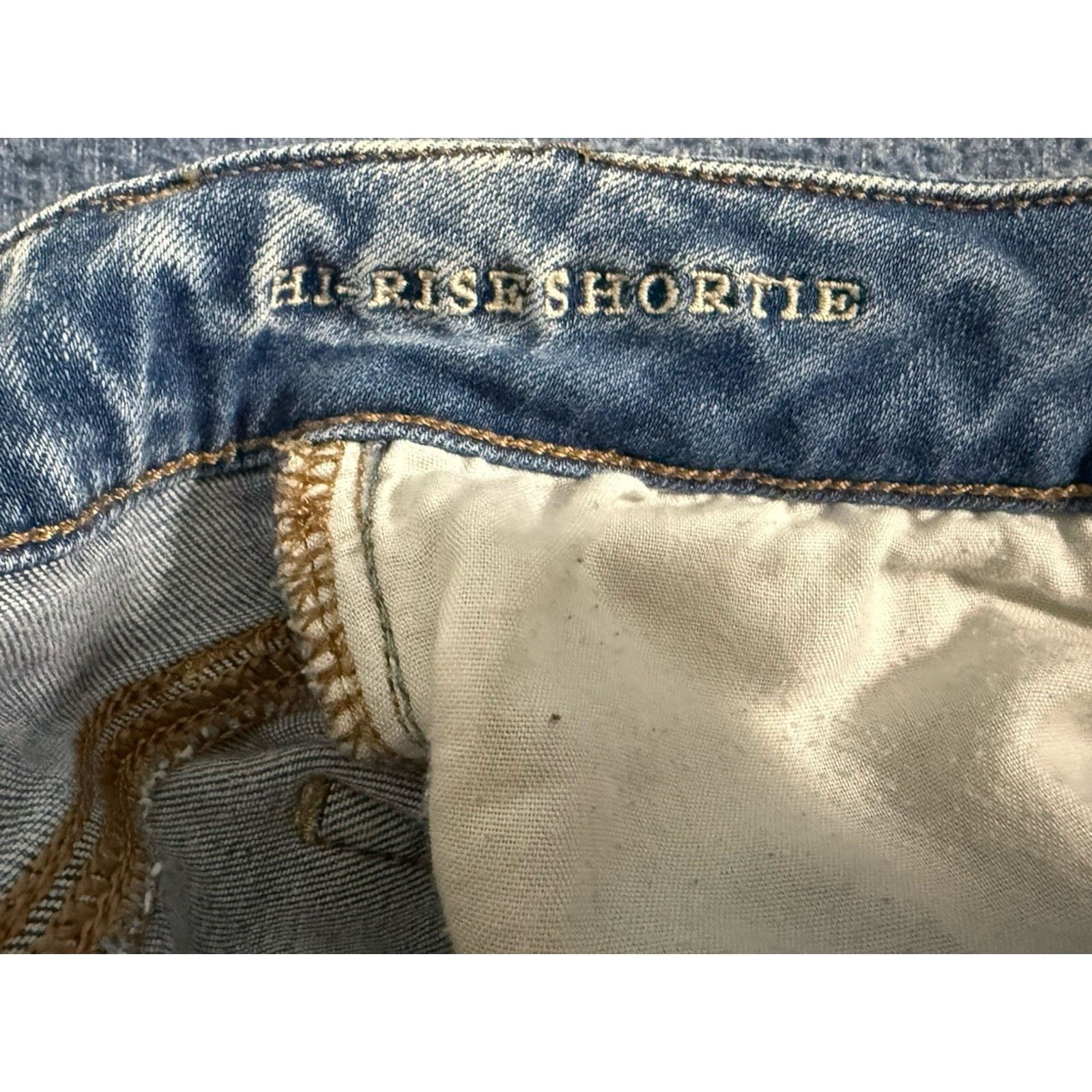 American Eagle Outfitters American Eagle Shorts Next Level Stretch Cut Off Hi Shortie Size 26" / US 2 / IT 38 - 6 Thumbnail