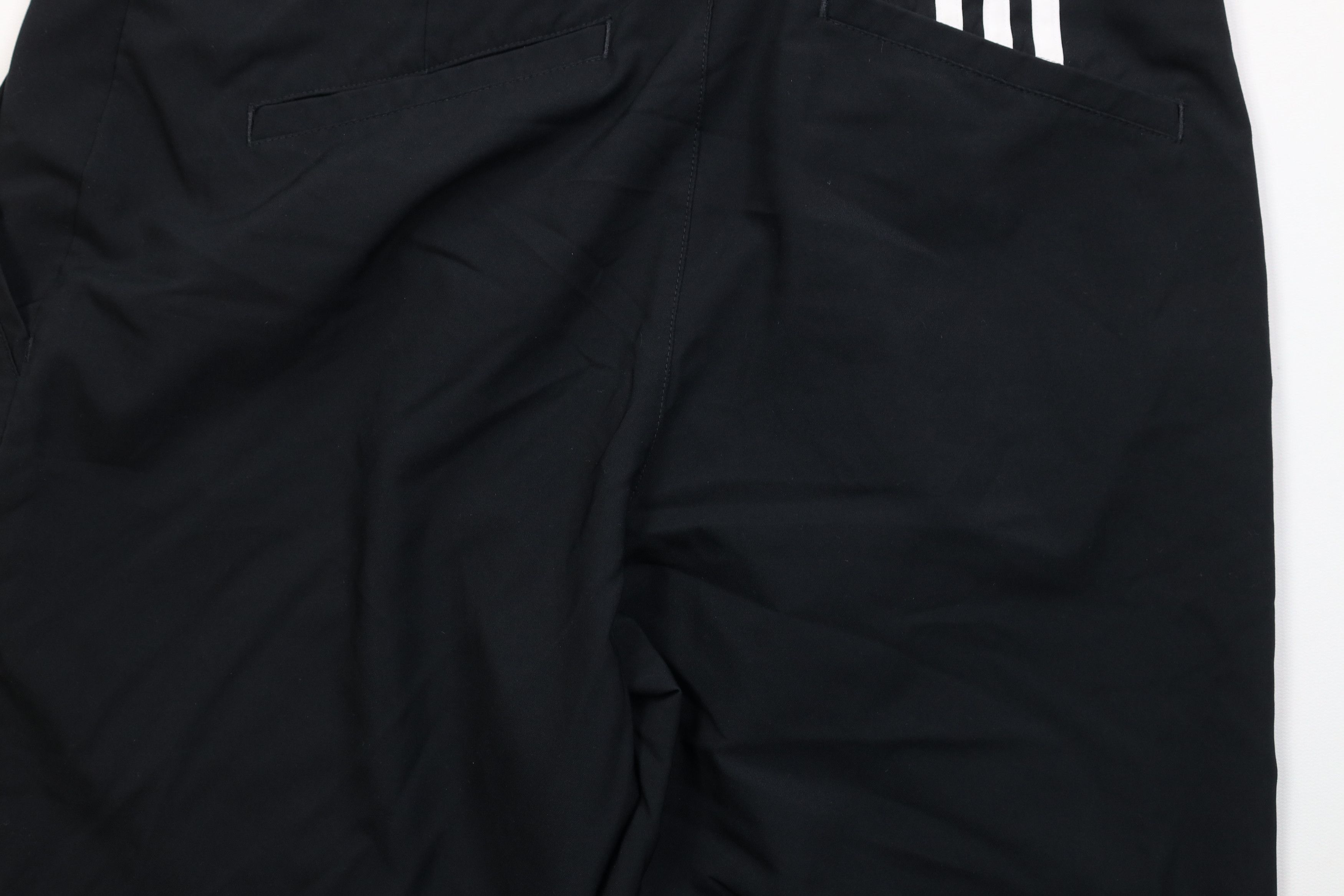 Adidas Vintage Y2K Adidas Golf Spell Microfiber Chino Shorts Black Size US 32 / EU 48 - 11 Thumbnail