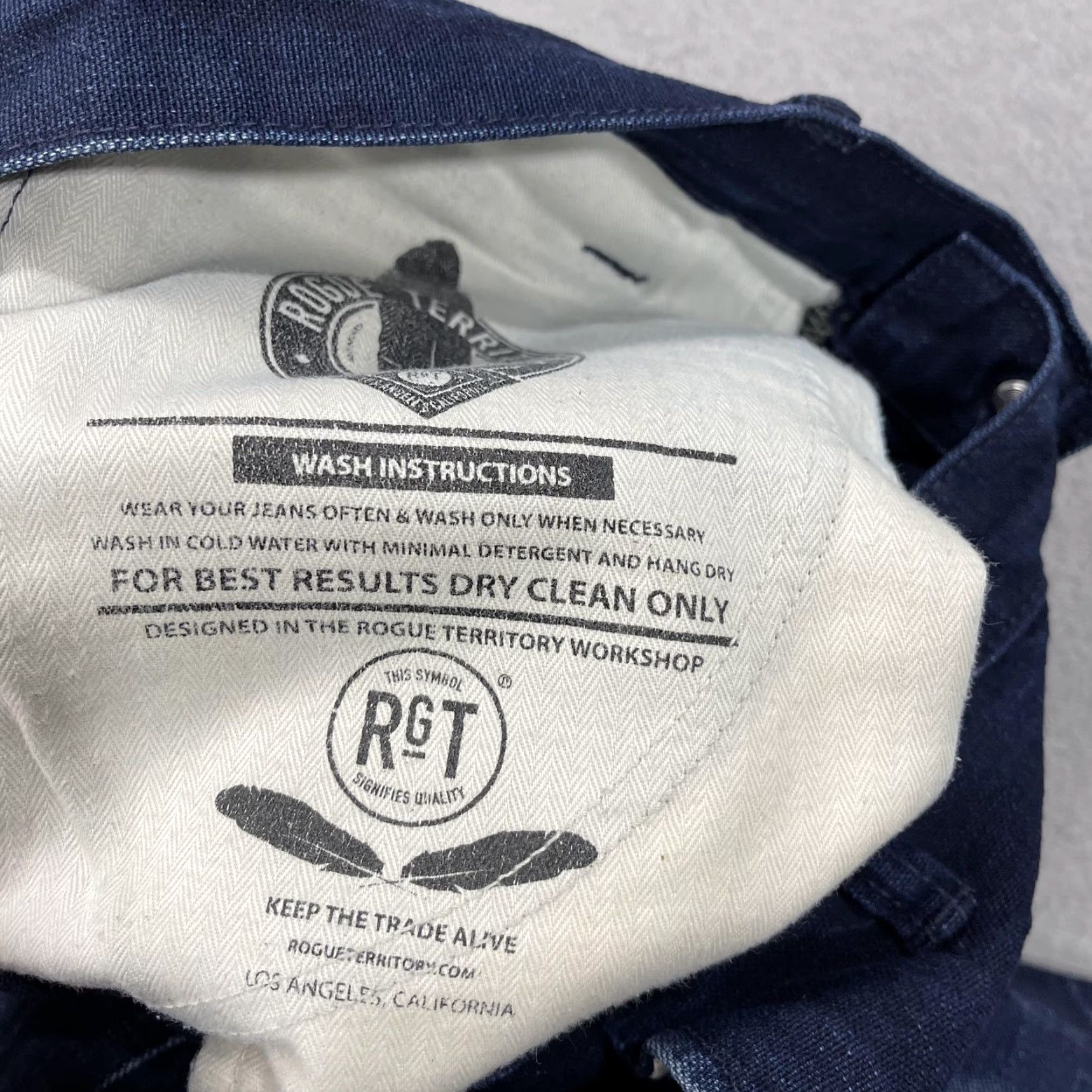 Rogue Territory Rogue Territory Jeans Mens 30x34 Blue Selvedge Denim Straight Leg Made USA Size US 30 / EU 46 - 6 Thumbnail