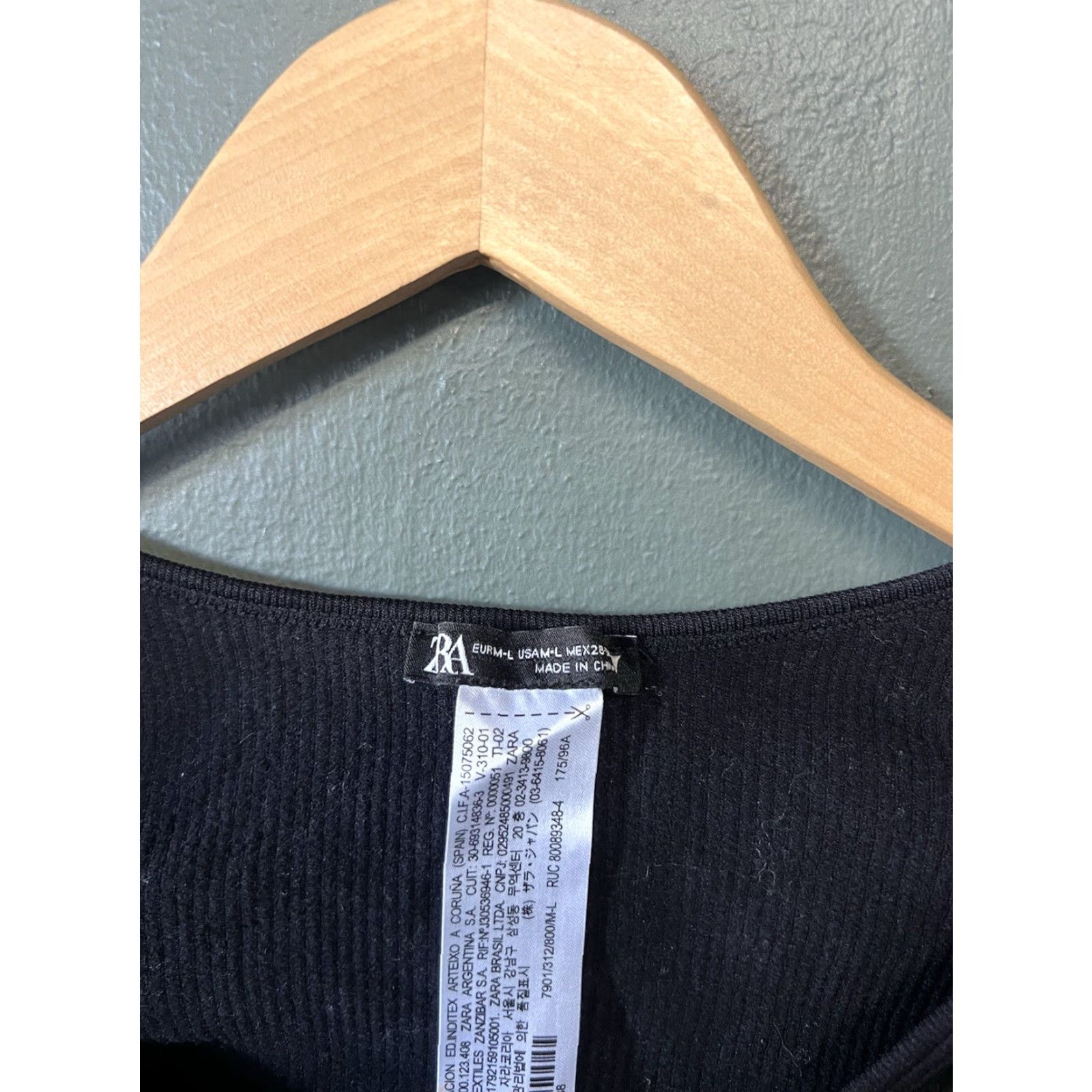 Zara Zara Womens Black Long Sleeve Cropped T-Shirt Knit Size M/L Round Neck Size M / US 6-8 / IT 42-44 - 3 Thumbnail